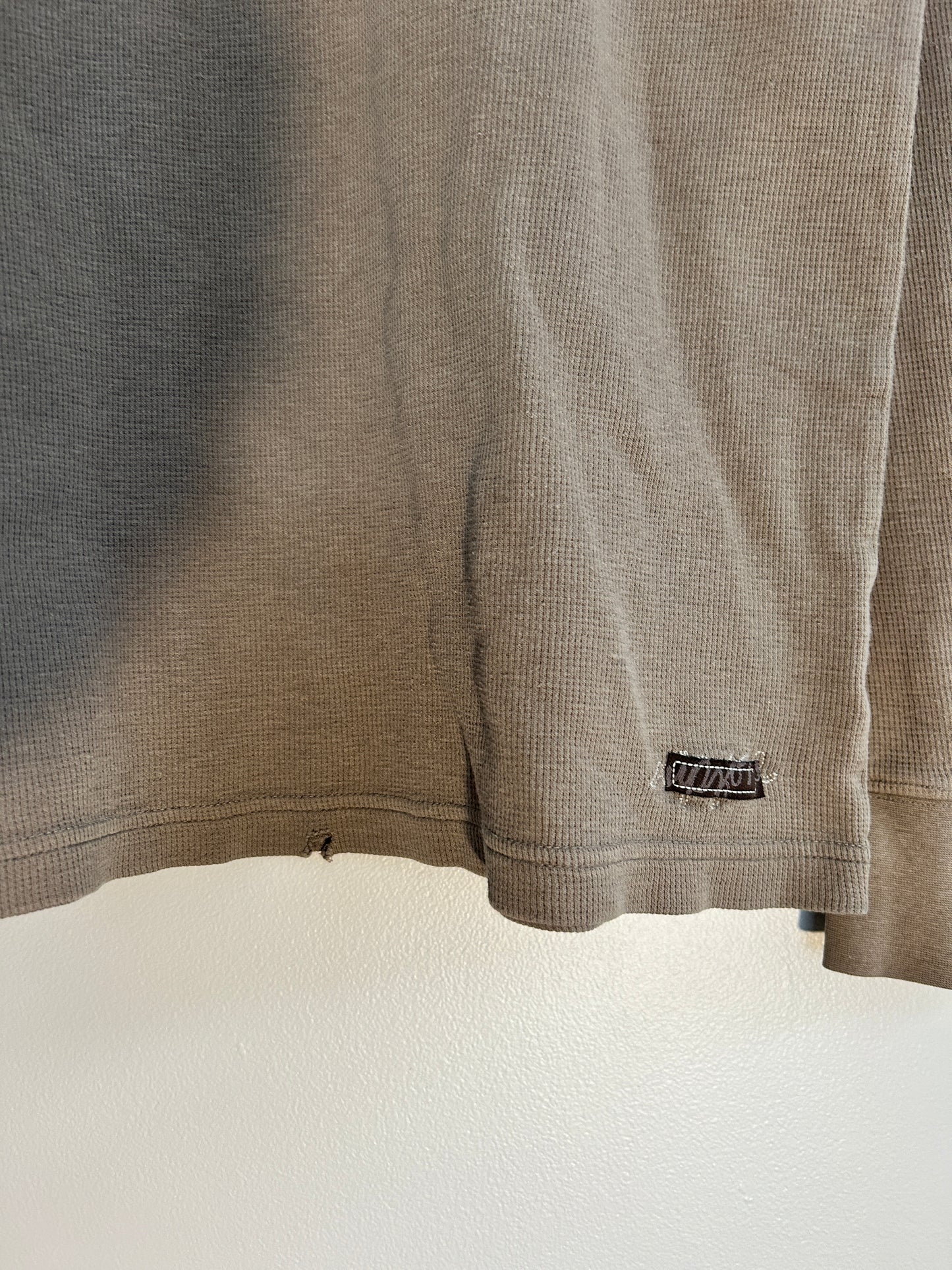 Y2K Ripzone Waffle Knit Shirt (M)