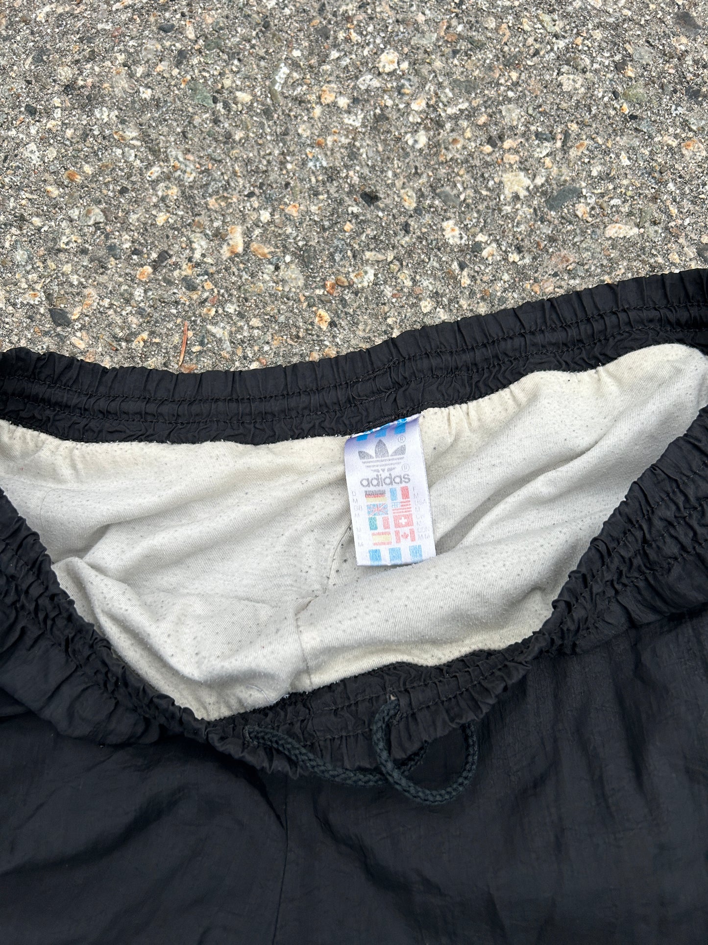 Vintage Adidas Spellout Trackpants (M)