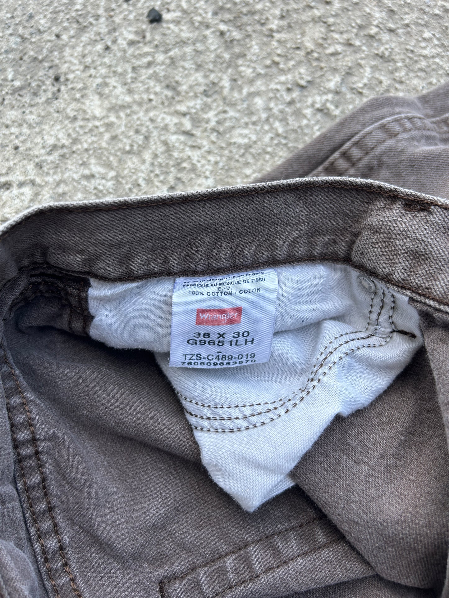 Light Brown Wrangler Jeans (38x30)