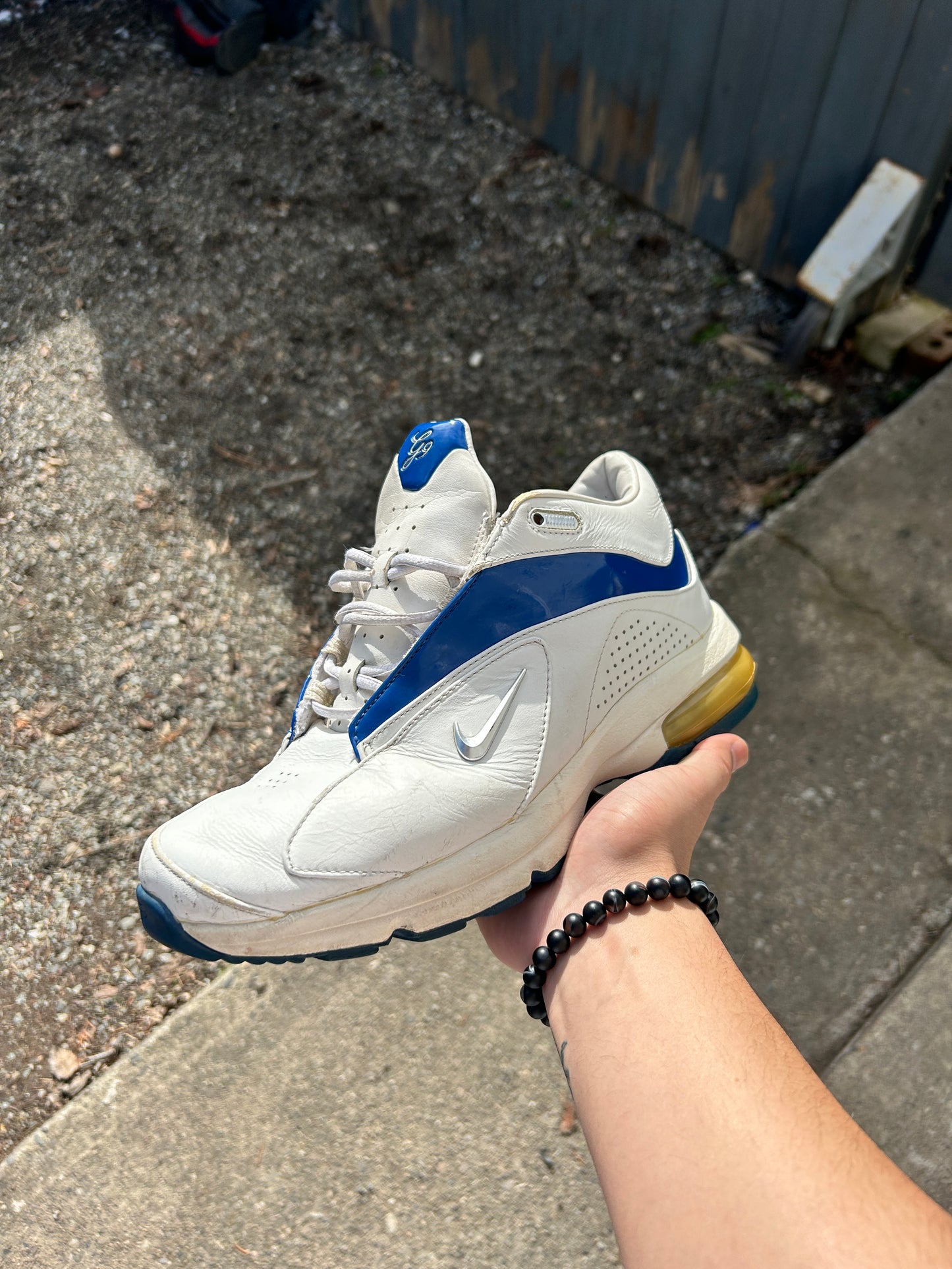 Vintage Ken Griffey Jr Nike Air Maxes (10.5M)