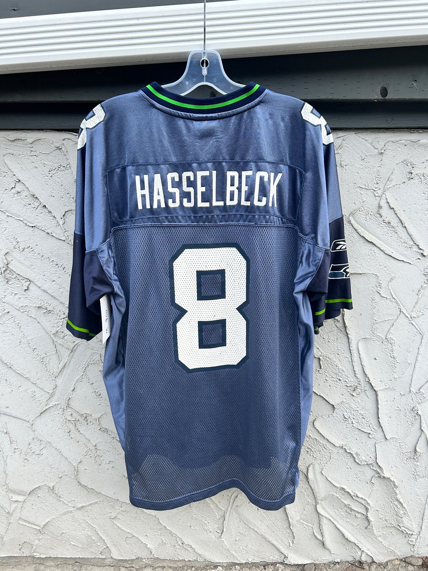 Reebok Seattle Seahawks Hasselbeck Jersey (M)