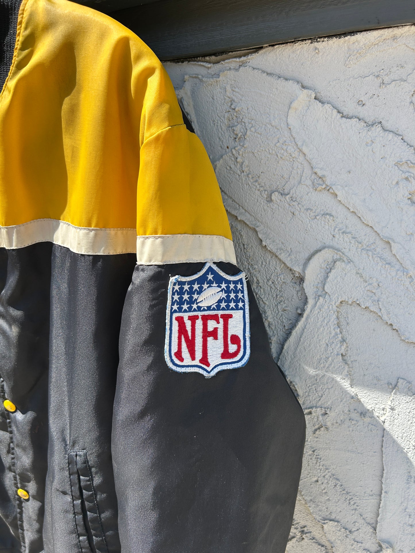 Vintage 80’s Pittsburgh Steelers NFL Bomber Jacket (L)