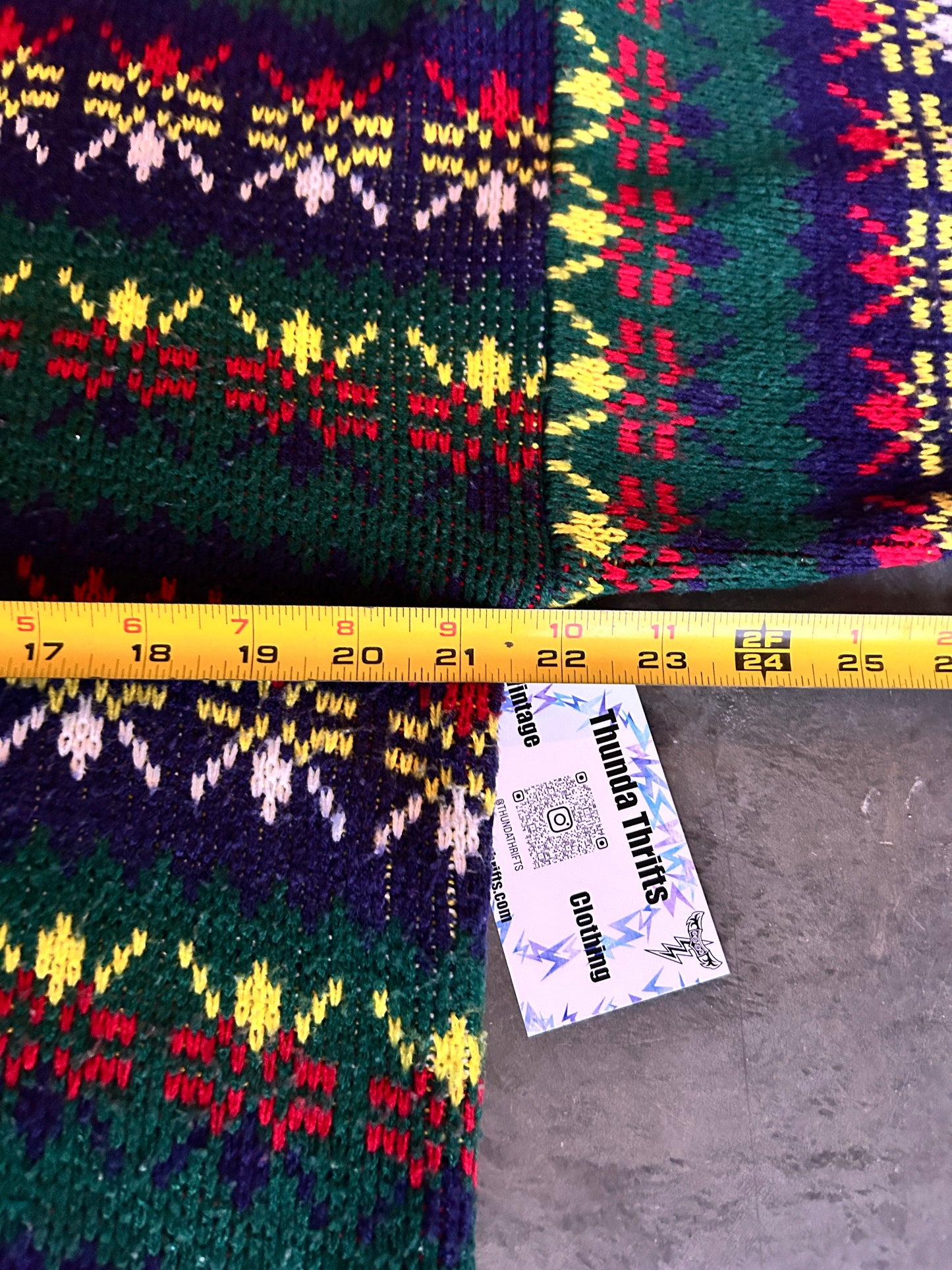 Vintage Perspectives Knit Sweater (M)