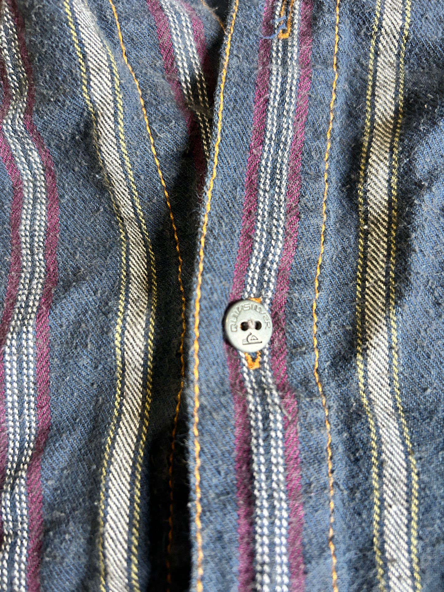 Vintage Quicksilver Cropped Button Up (L)