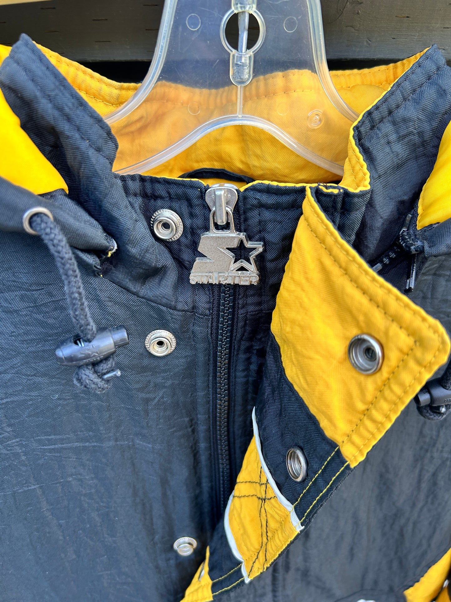 Vintage Pittsburgh Penguins Starter Jacket (XL)