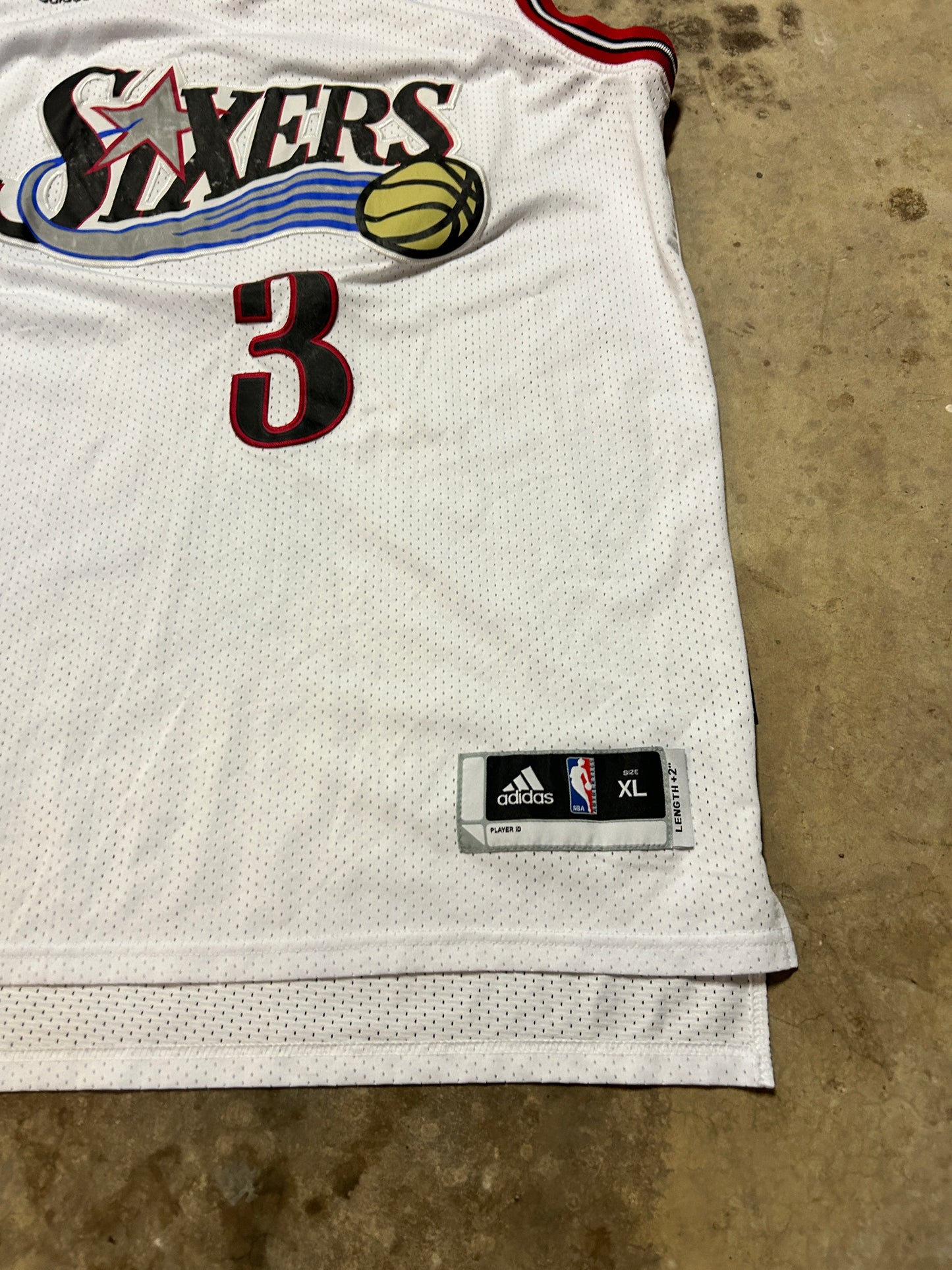 Adidas Allen Iverson White Sixers Jersey (XL)