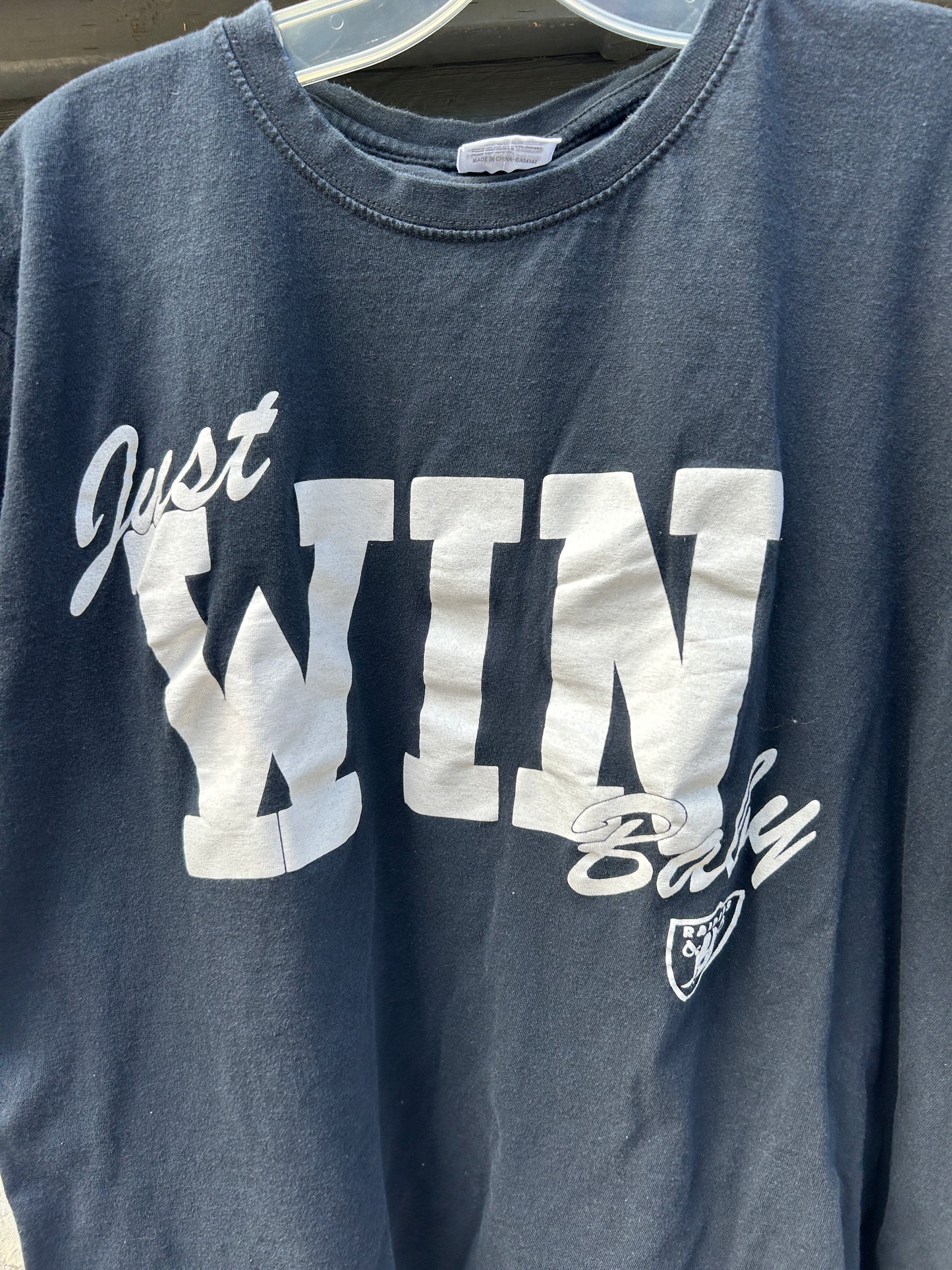 Oakland Raiders Budweiser Tee (XL)