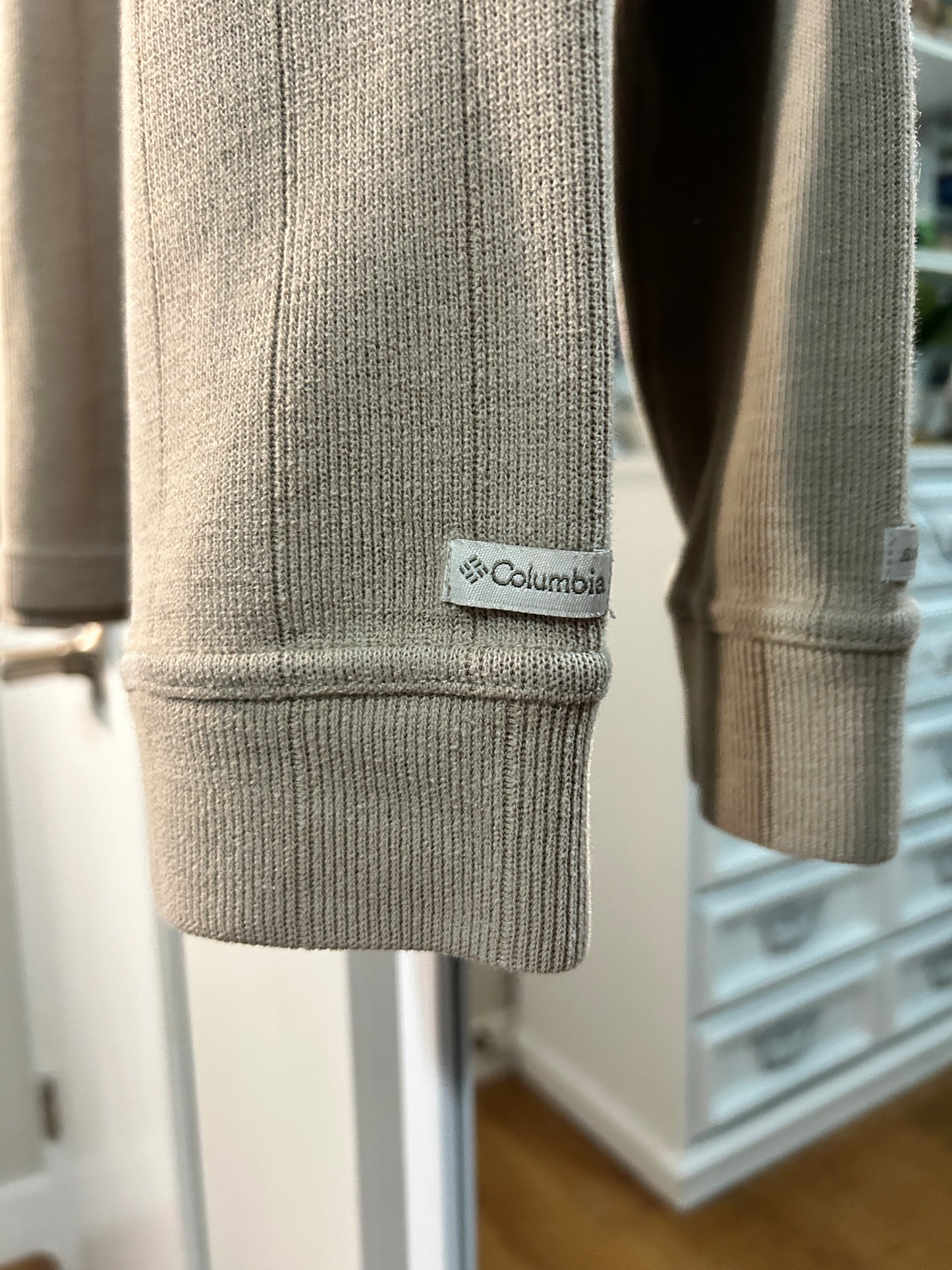 Vintage Columbia Sweater (L)