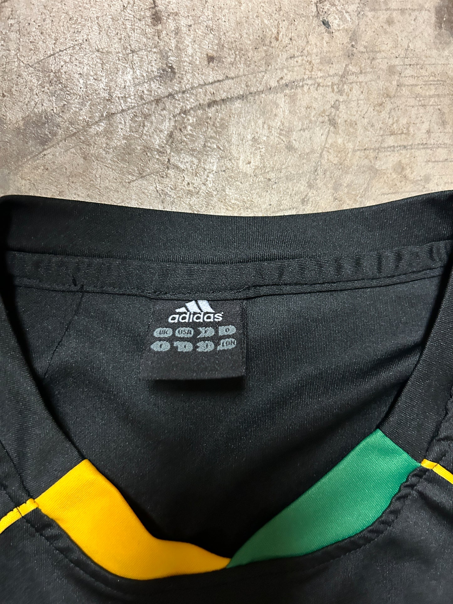 Adidas Black Tanzania Futbol Kit (S)