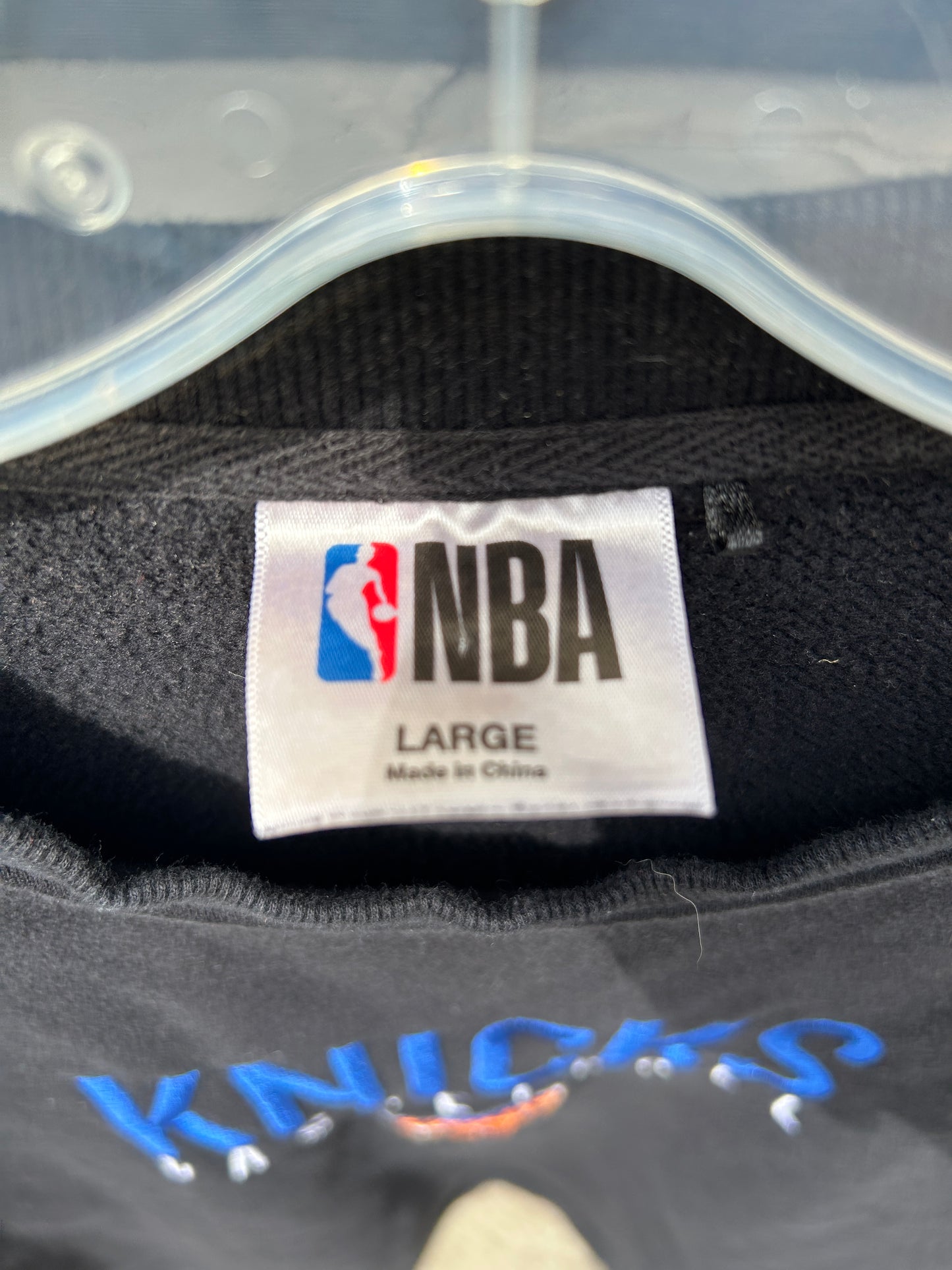 Black New York Knicks Crewneck (L)