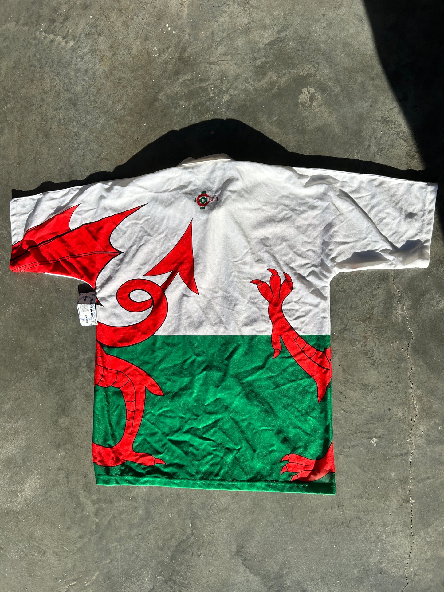 Vintage 90’s Wales All Over Print Jersey (XL)