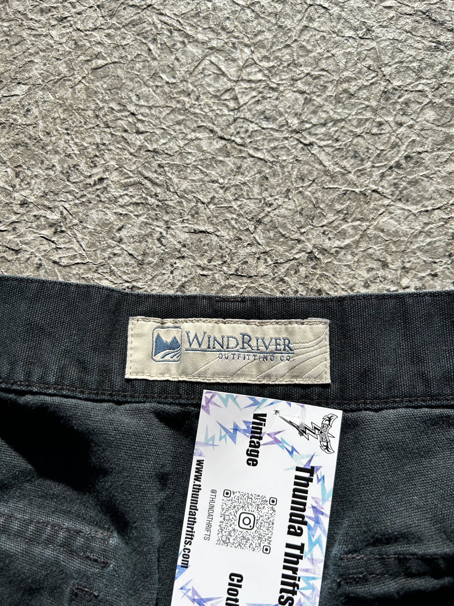 Windriver Cargo Shorts (34W)