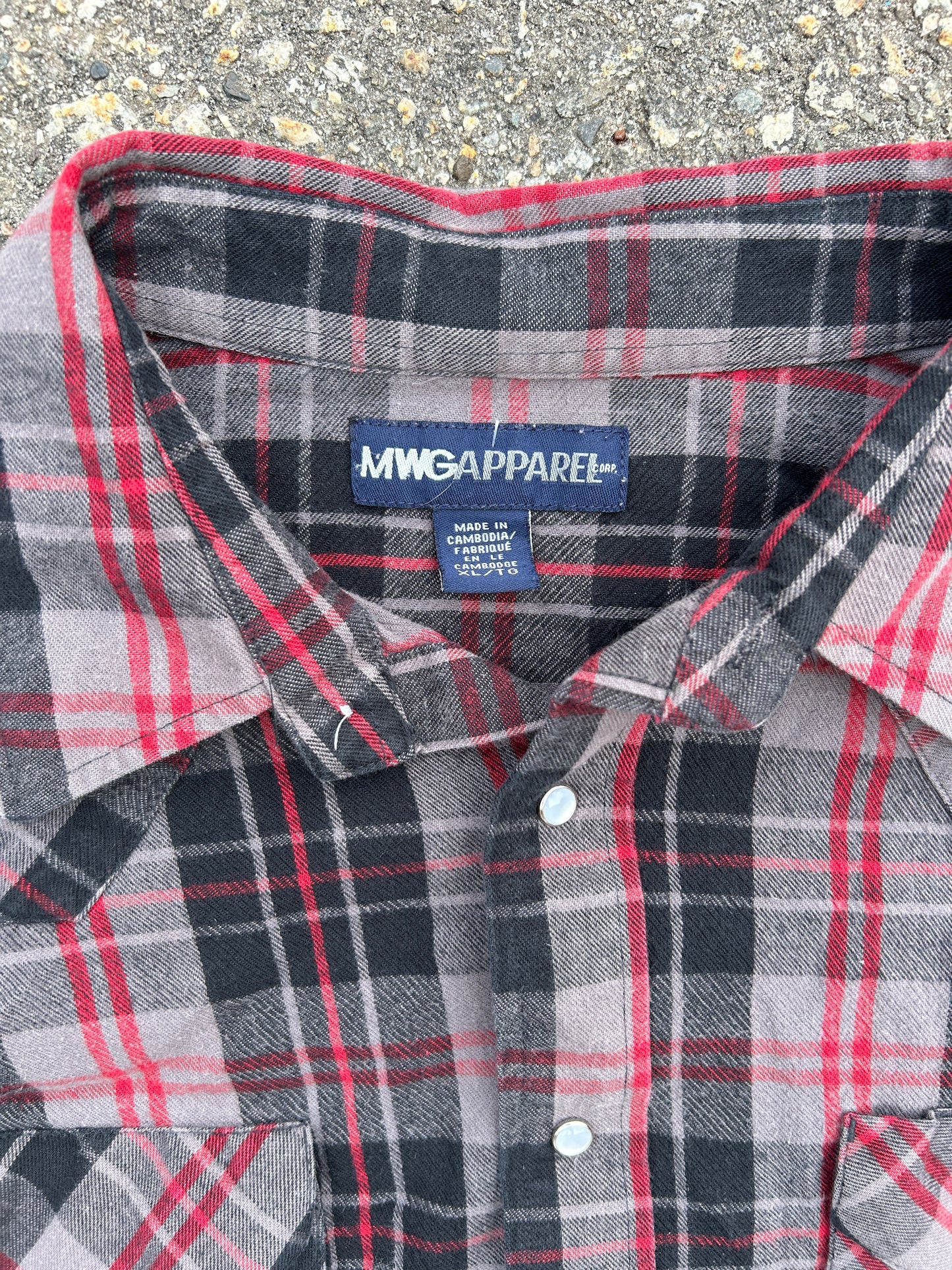 Cropped MWG Apparel Red Snap Button Flannel (XL)
