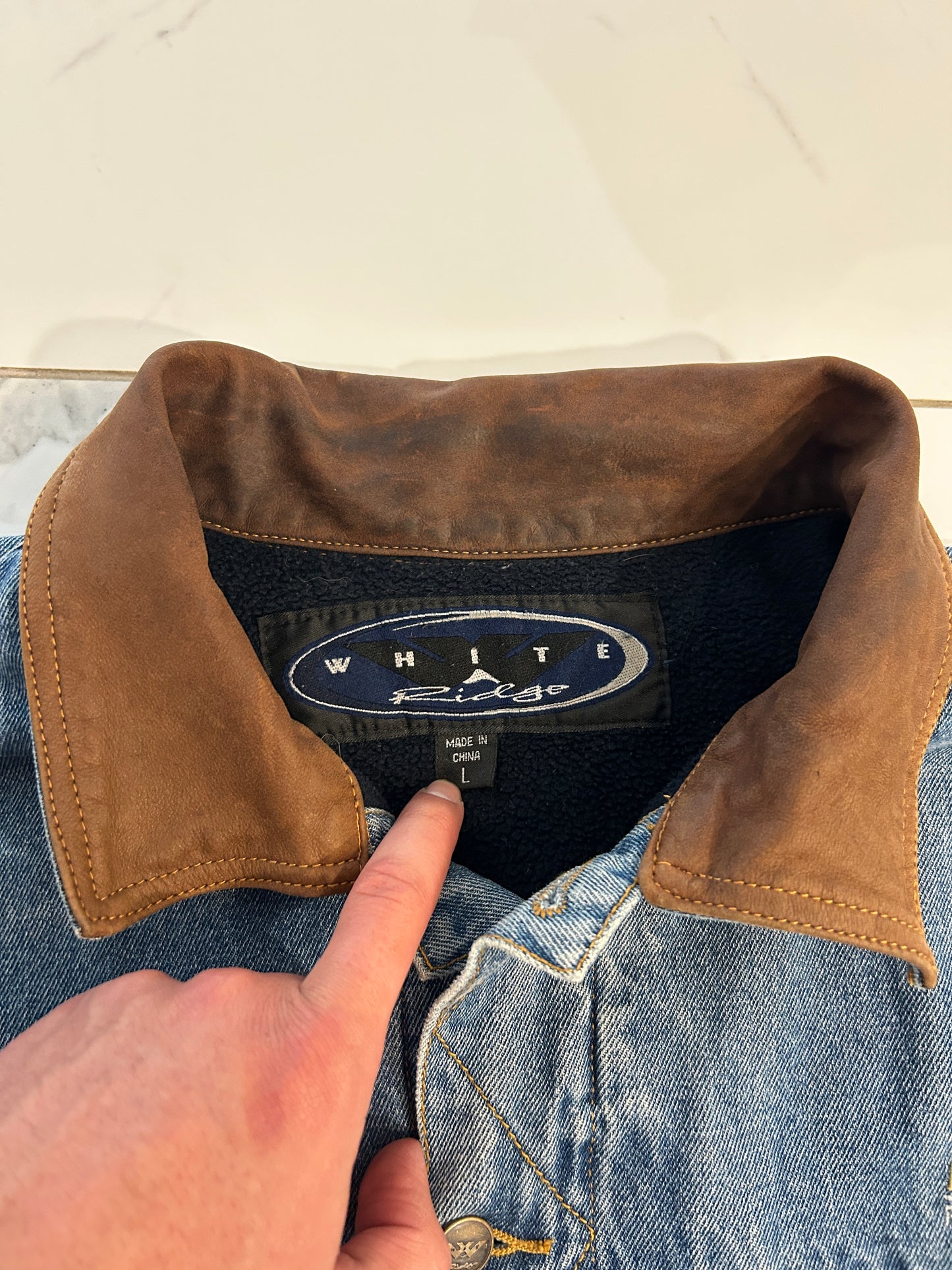 Vintage Fleece Lined Leather Collar Denim Jacket (L)