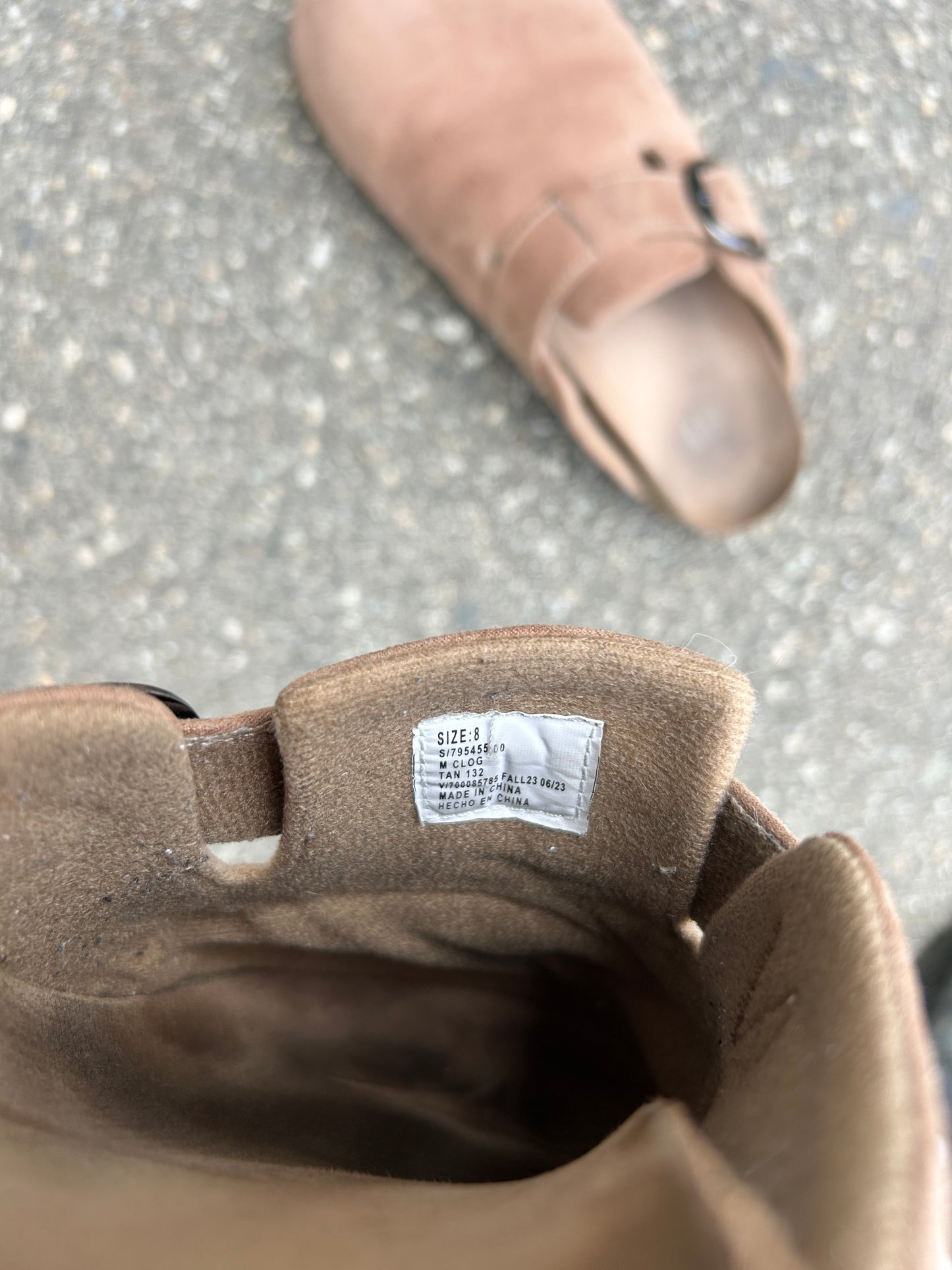 Light Brown Gap Suede Boston Clogs (9.5M)