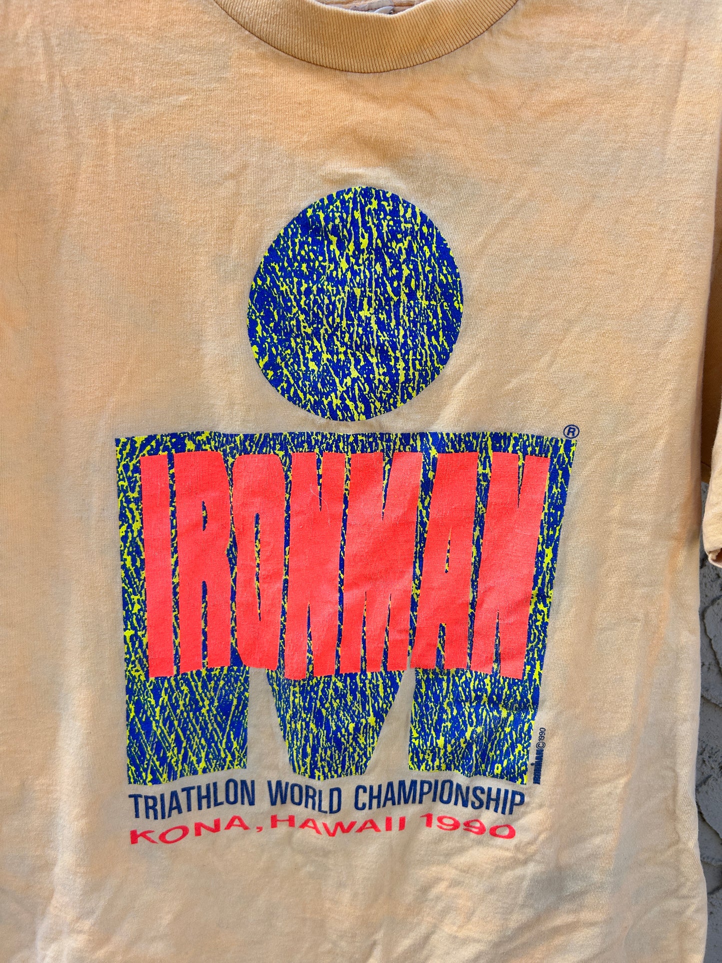Vintage 1990 Ironman Kona Hawaii Tee (L)