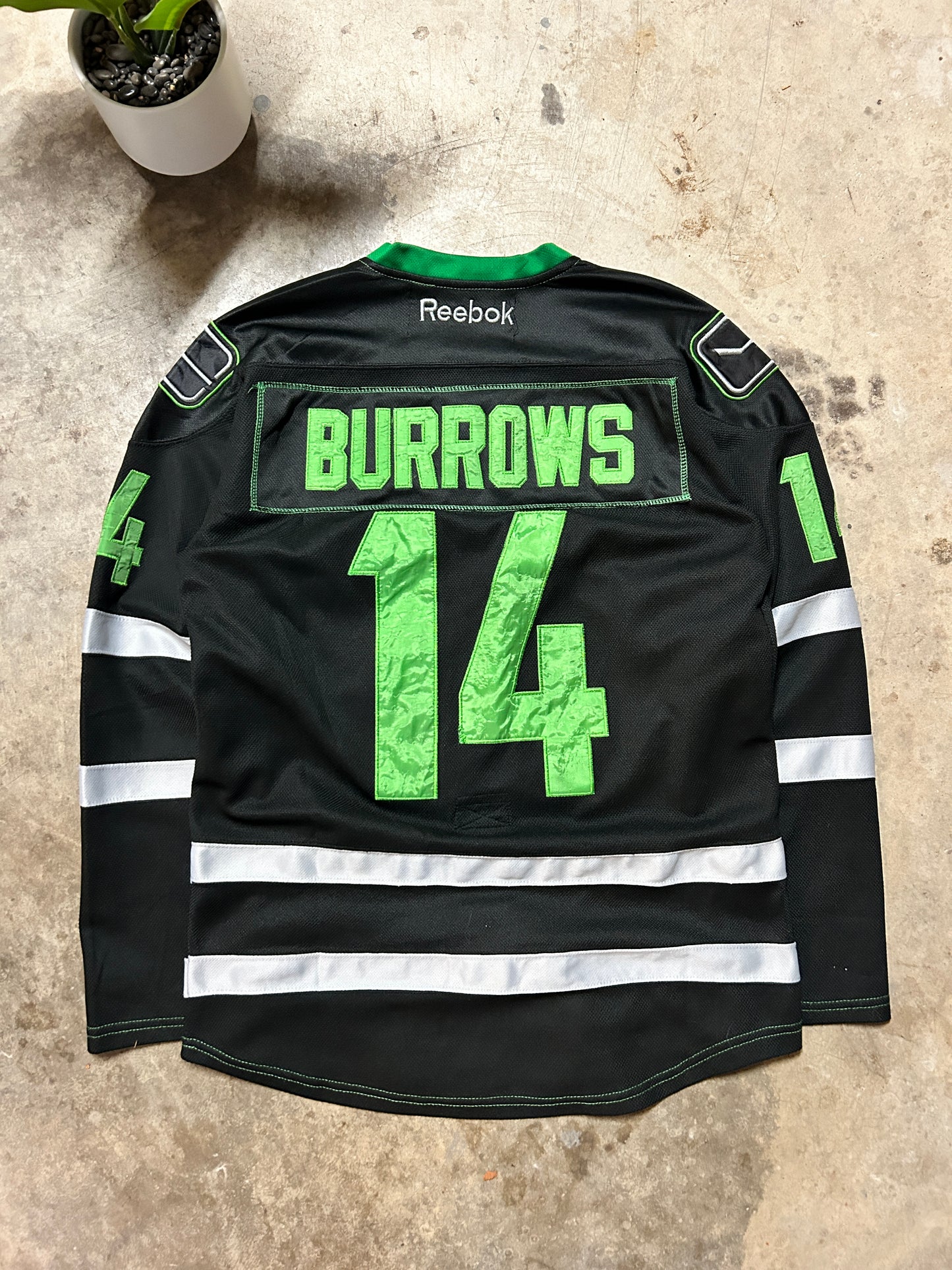 Vancouver Canucks Specialty Green Alex Burrows Jersey (L)