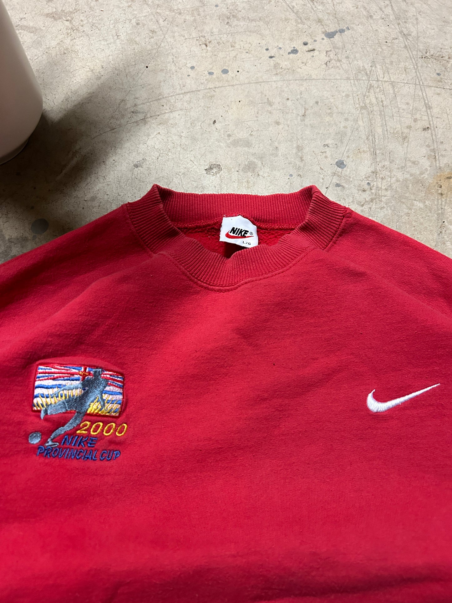 Vintage 2000 Nike Provincial Cup White Tag Crewneck (L)