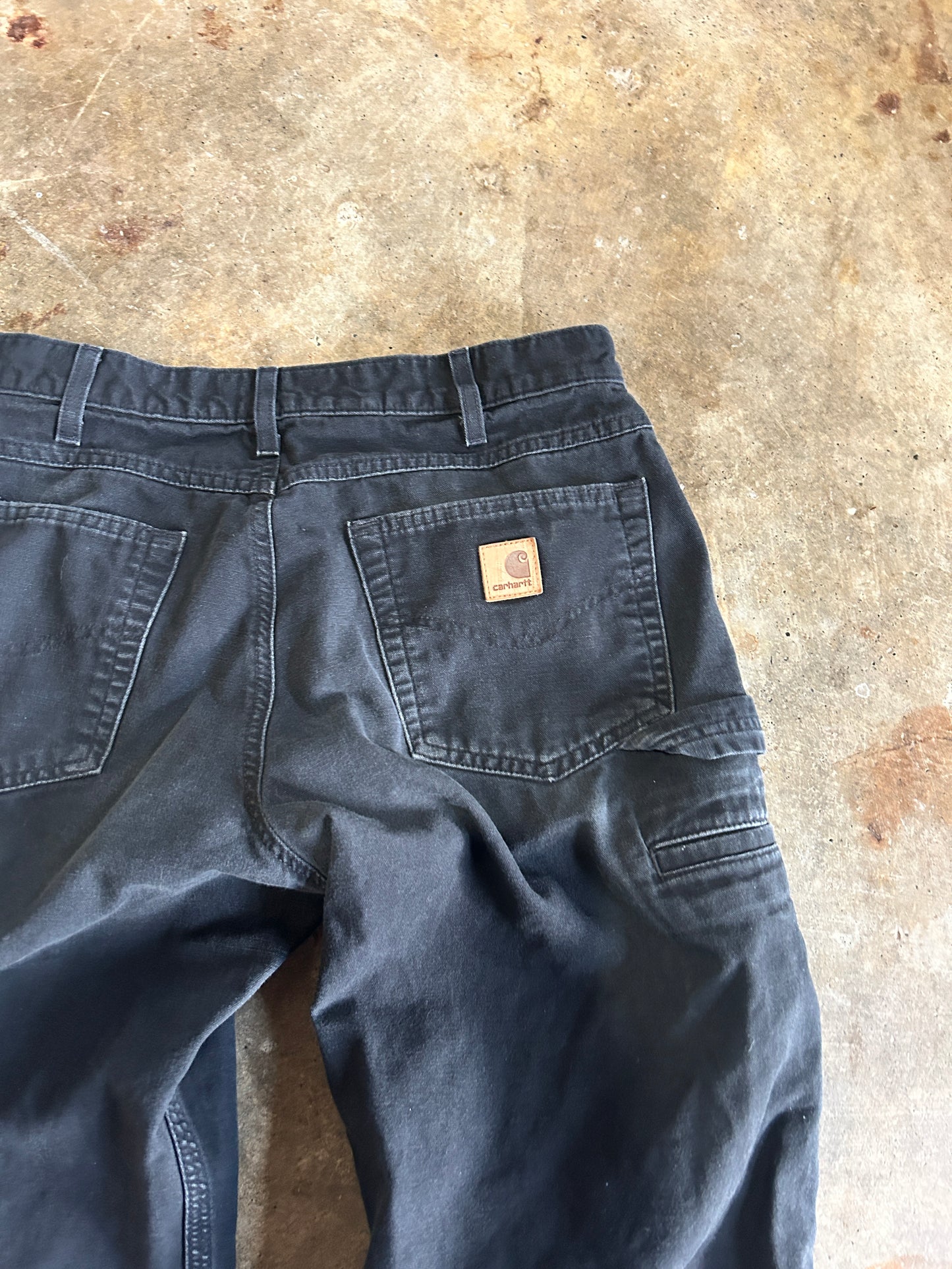 Black Carhartt Loose Fit Pants (32x30)