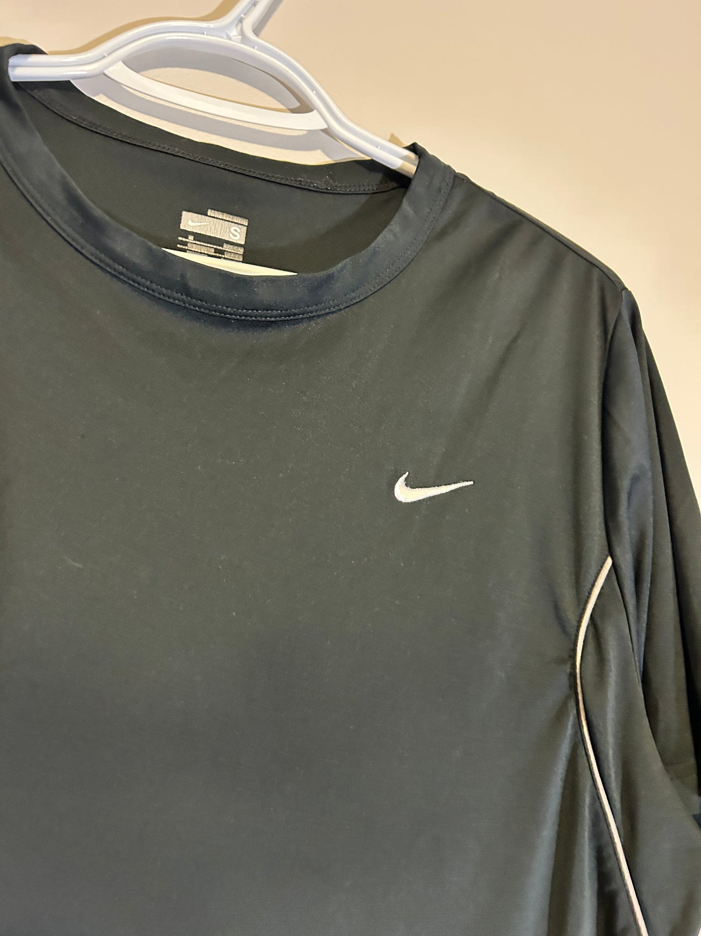 Vintage Dri Fit Nike Tee (S)