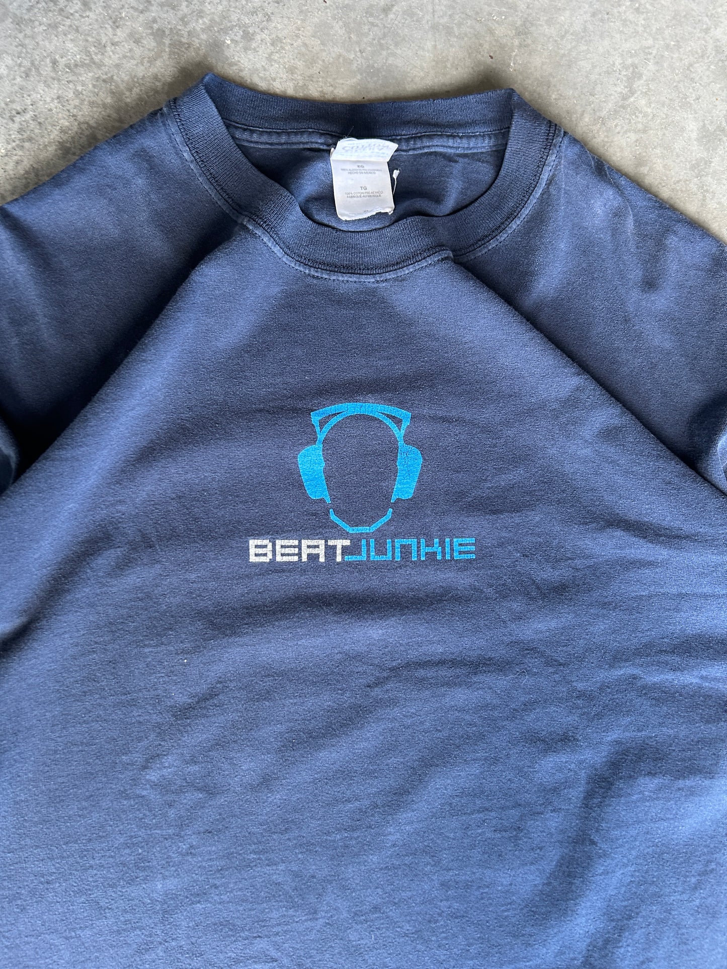Vintage Beat Junkie Headphone Tee (XL)