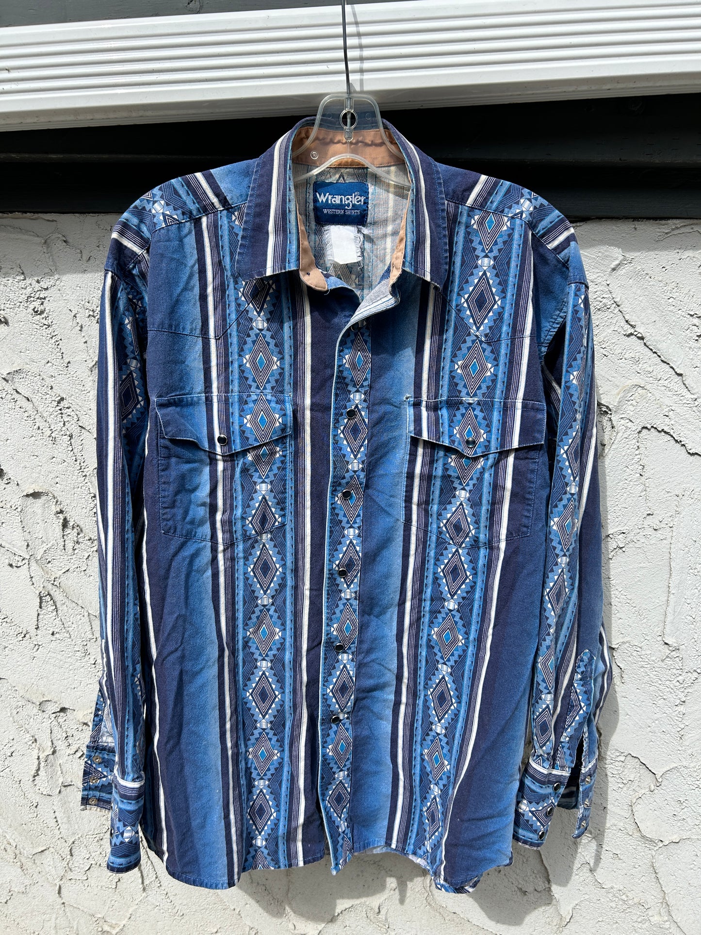 Vintage Wrangler Blue Diamond Western Button Up (XL)