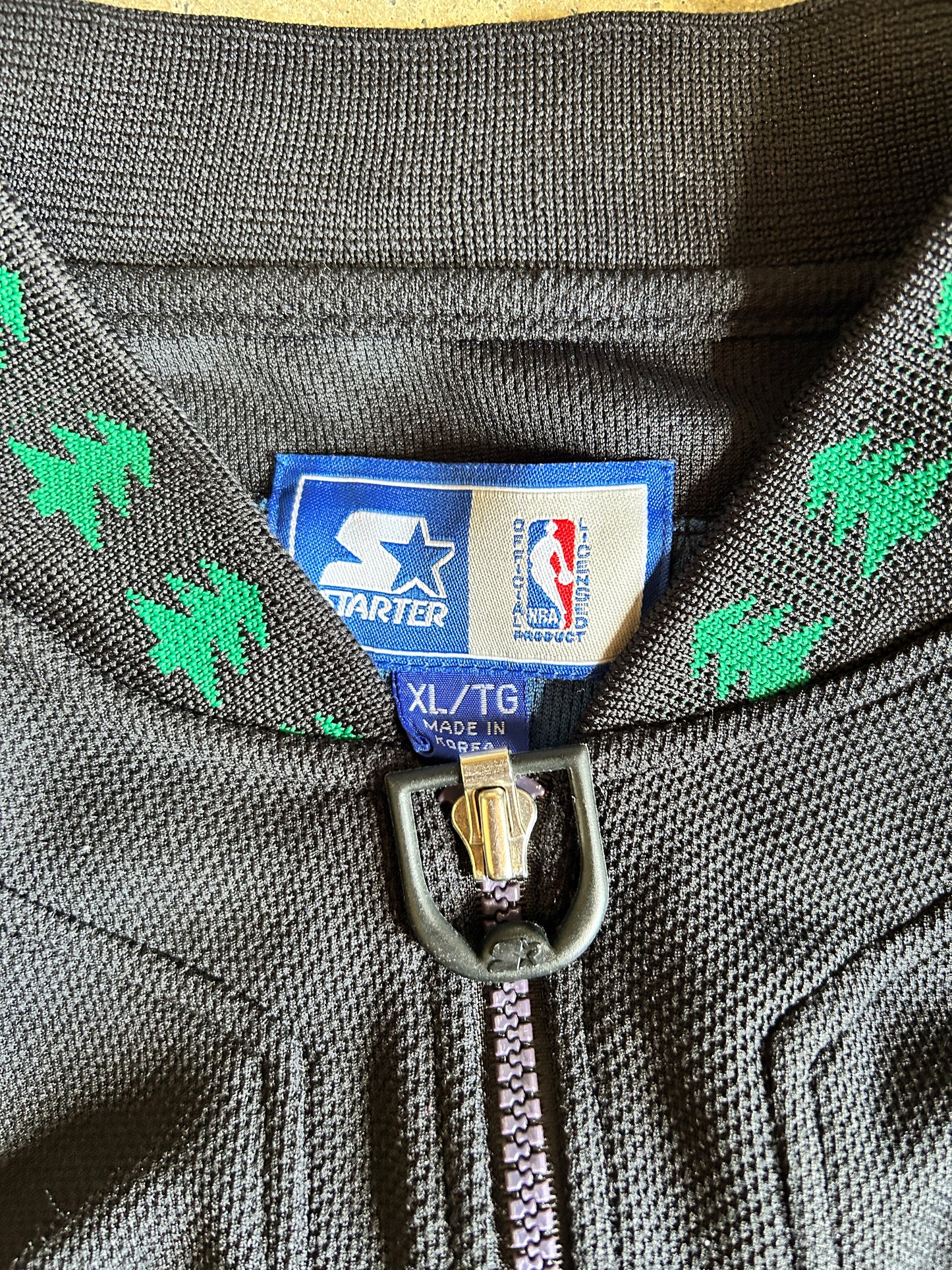 Vintage 90’s Starter Minnesota Timberwolves Warmup Jersey (XL)