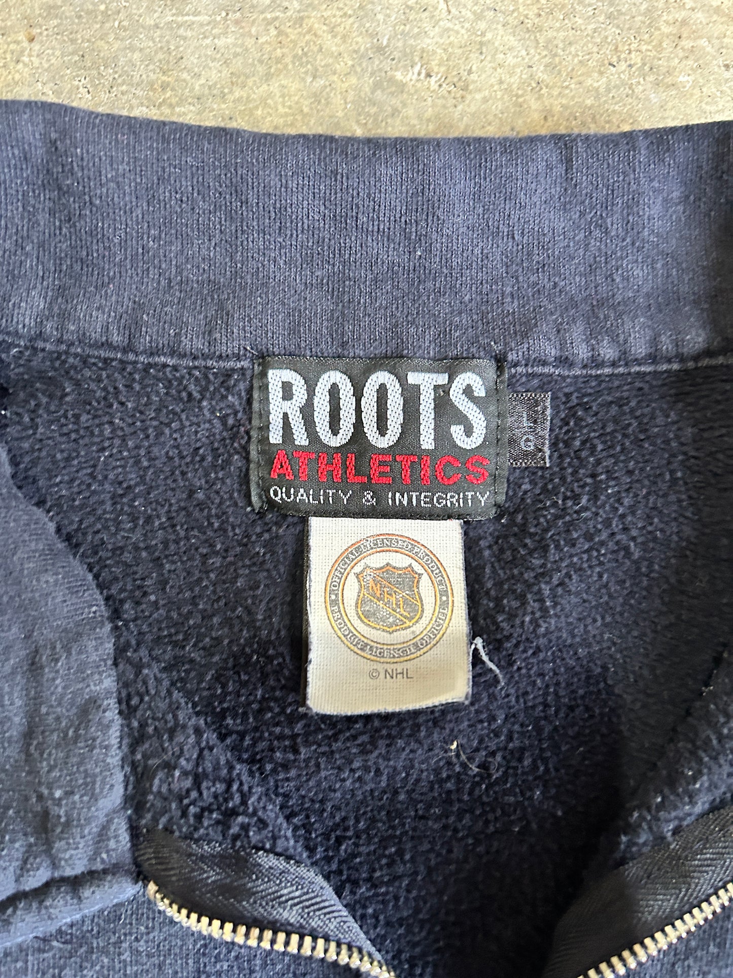 Vintage 90’s Roots Athletic Canucks Quarter Zip Sweater (L)