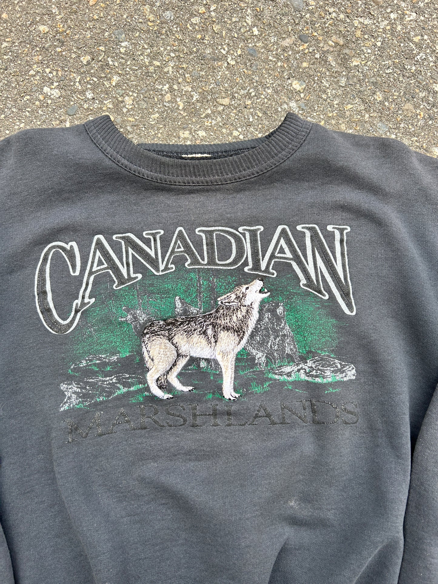 Vintage Faded Canadian Marshlands Wolf Crew (L)