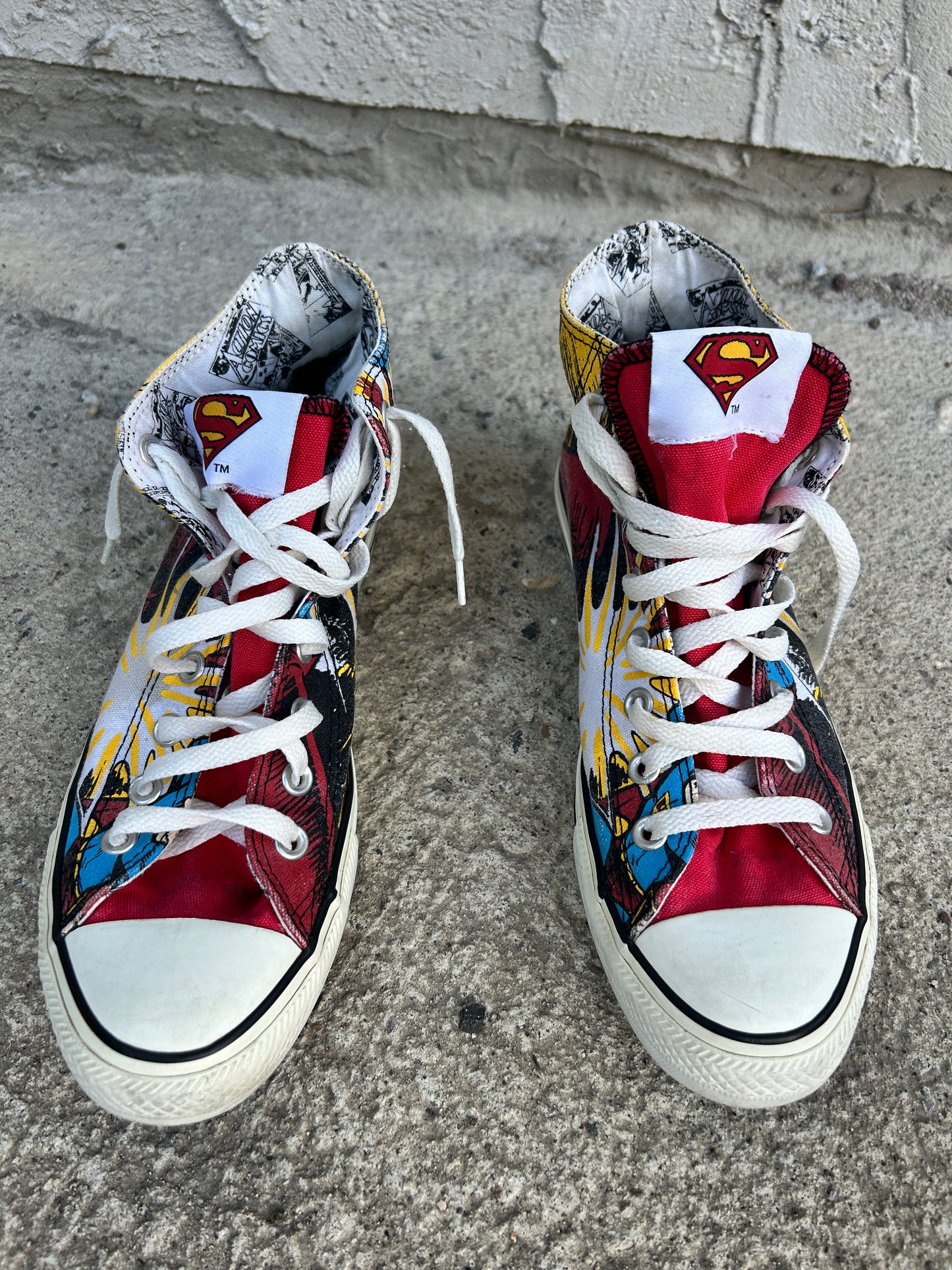 2013 Superman Comic Print Chuck Taylor’s (9M)