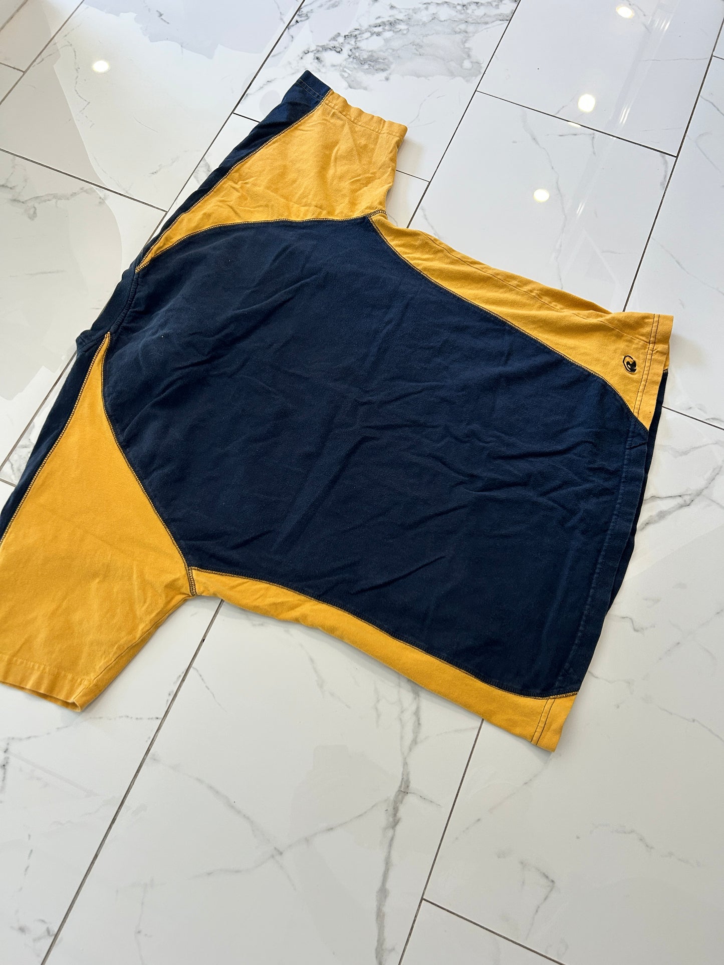 Y2K Ripzone Trilogy Tee (L)