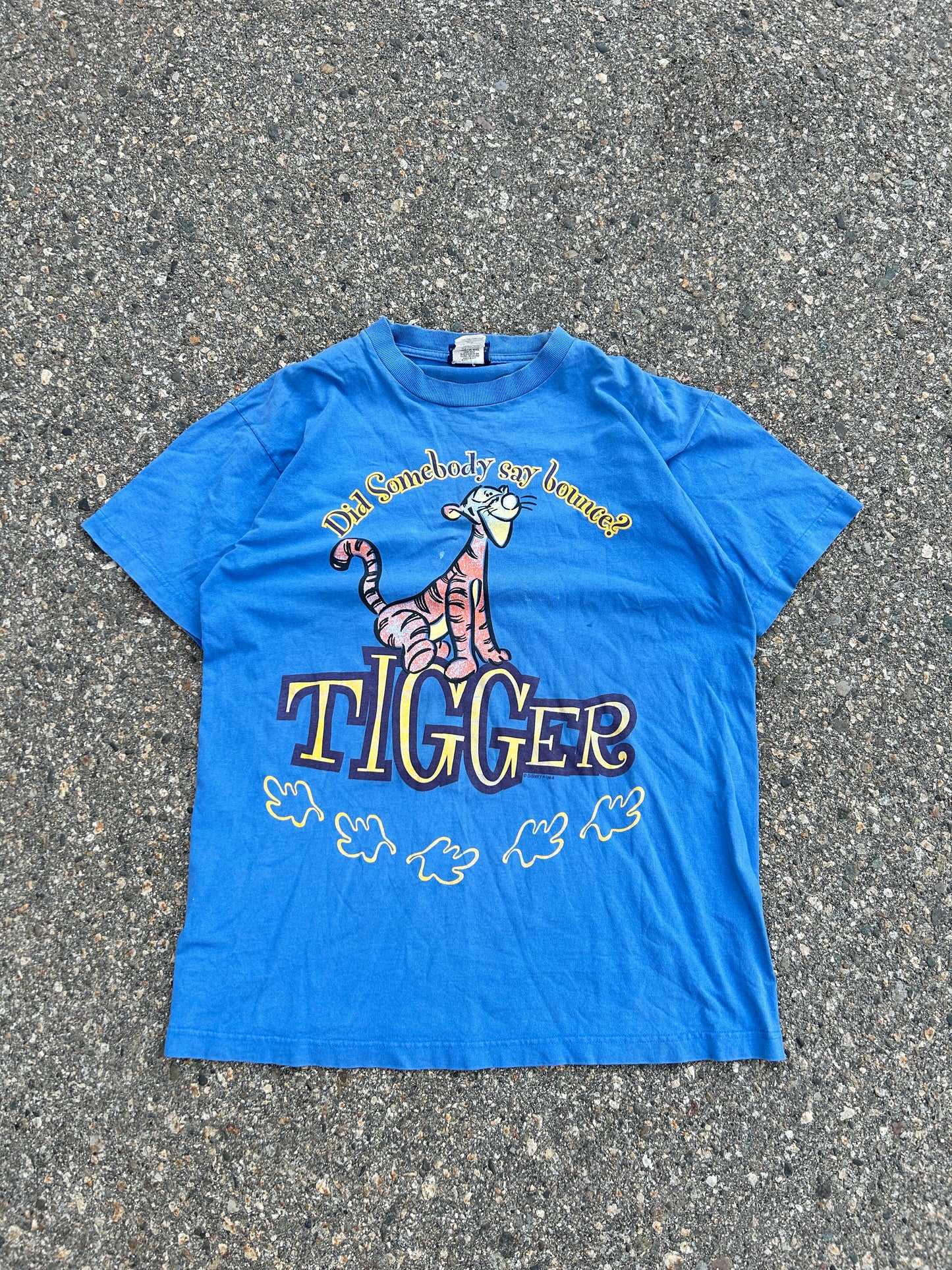 Vintage 90’s Single Stitch Tigger Tee (L)