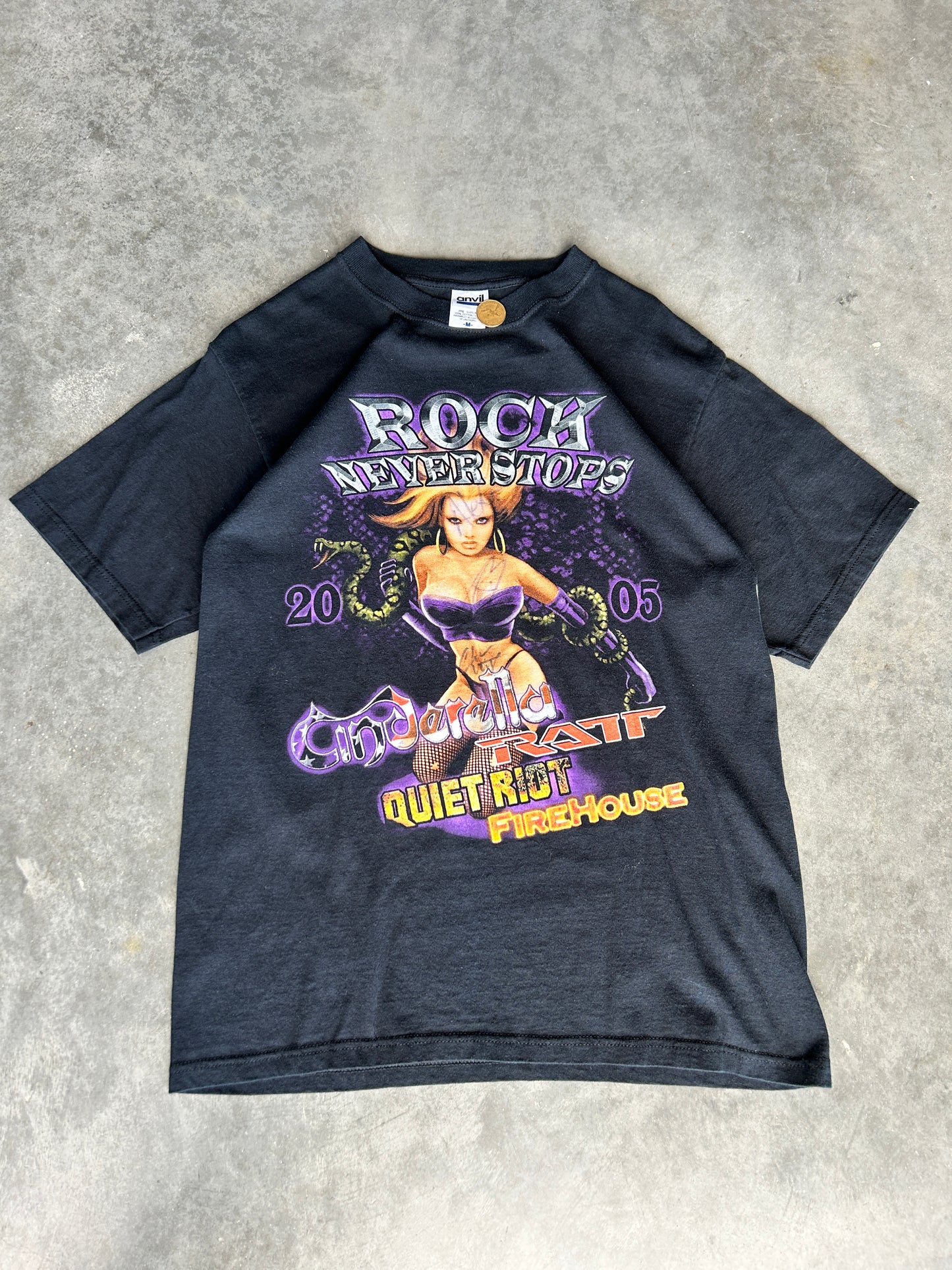 2005 Rock Never Stops Festival Tee (M)