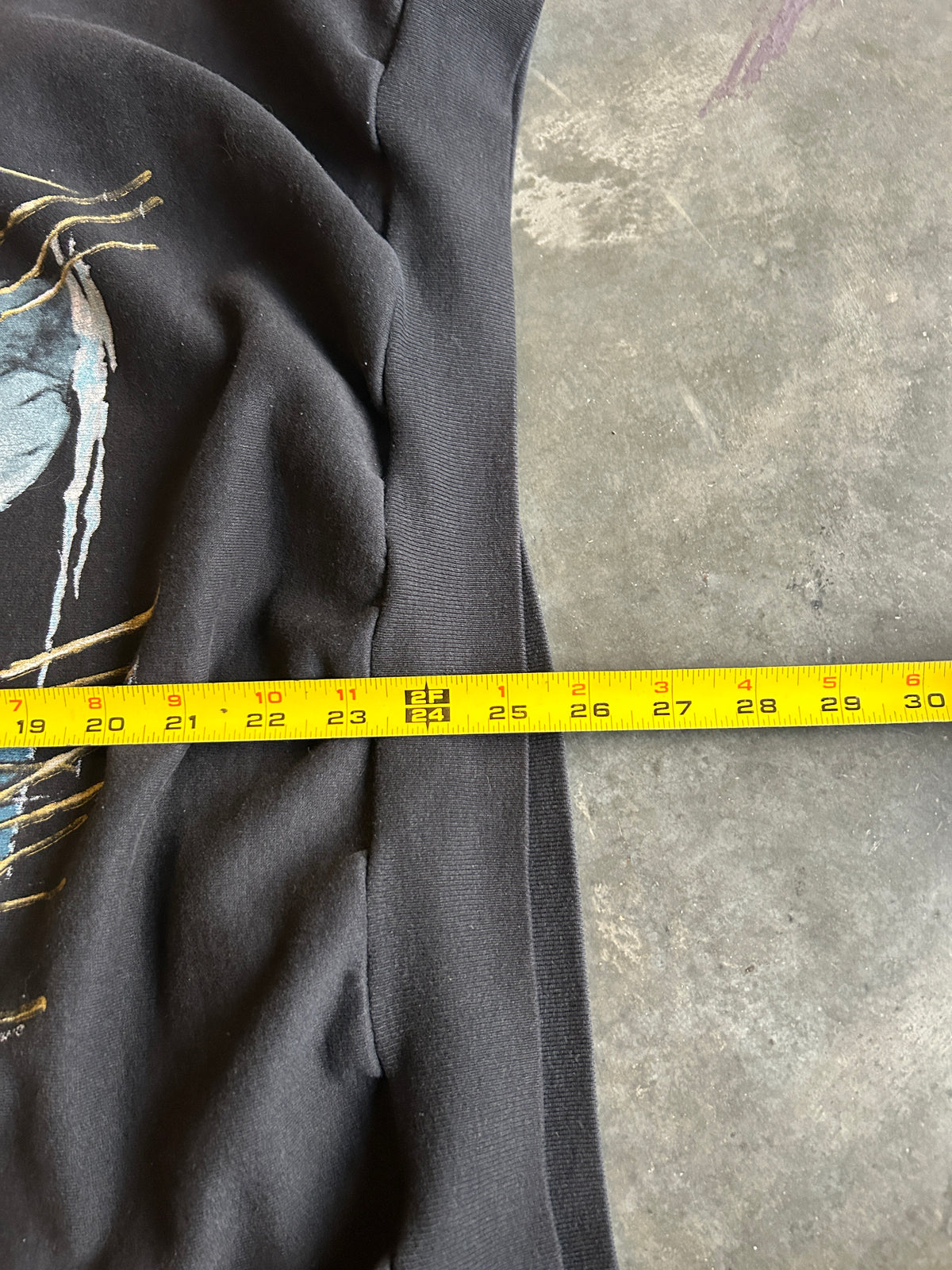 Vintage 90’s Winter Wolf Crew (XL)