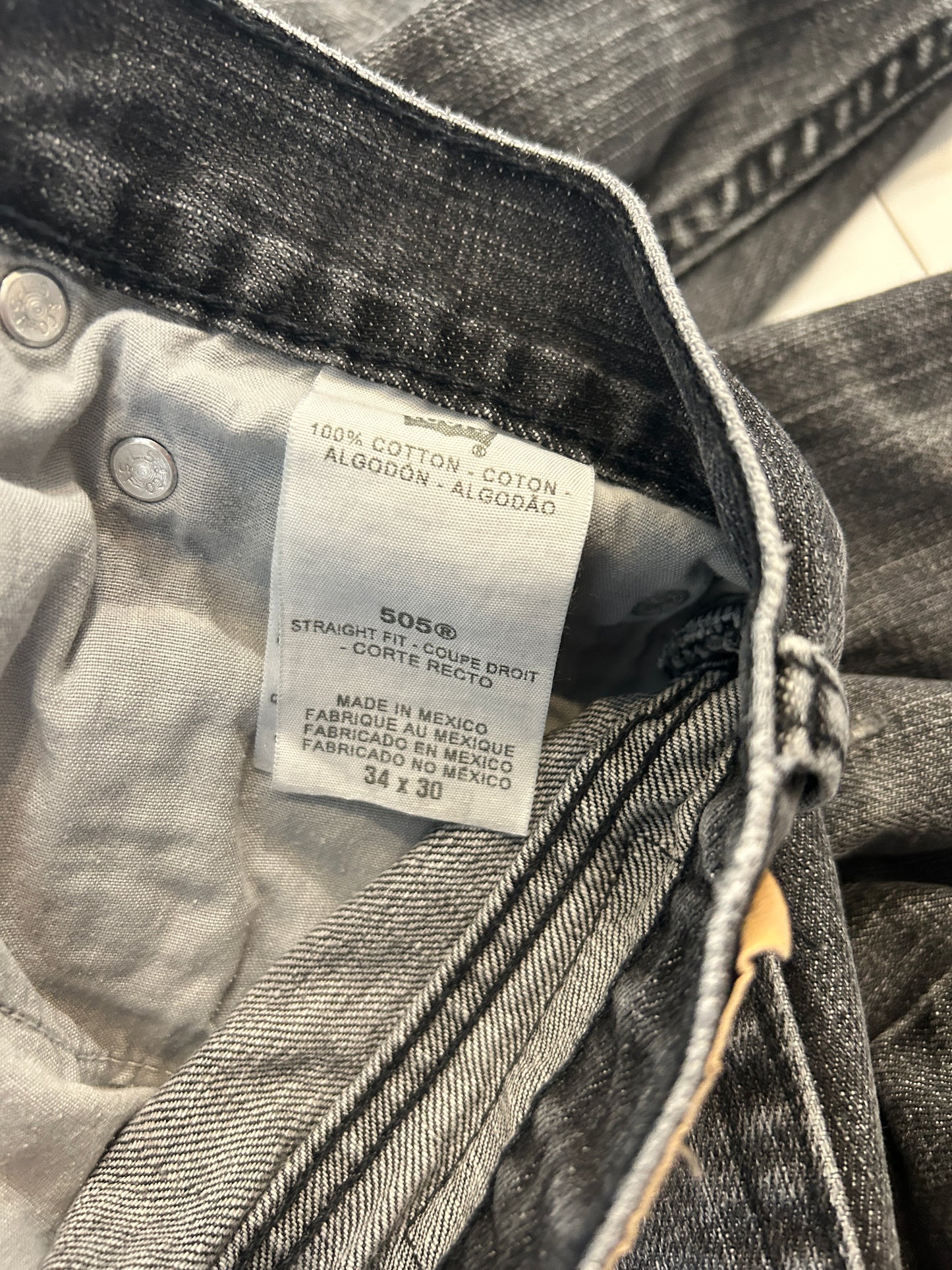 Faded Levi’s 505 Straight Fit (34x30)