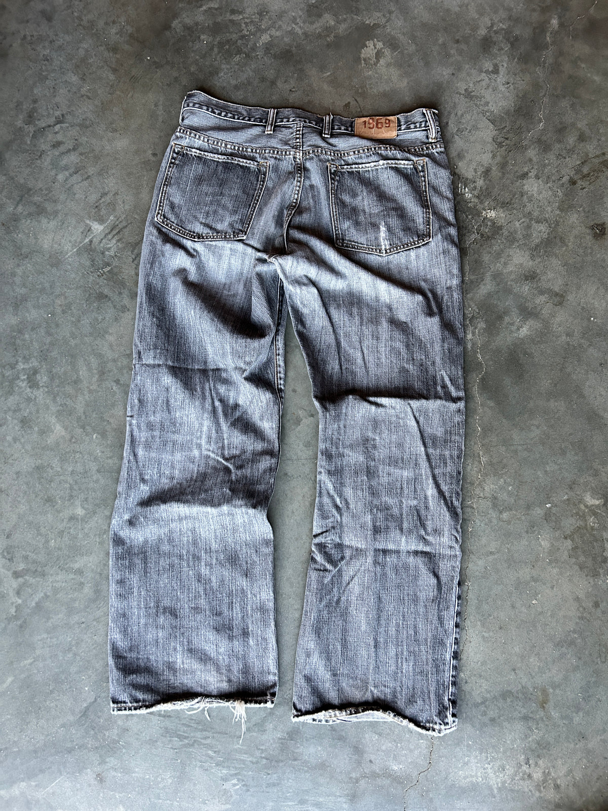 Vintage Baggy Faded Grey Gap Jeans (38x32)