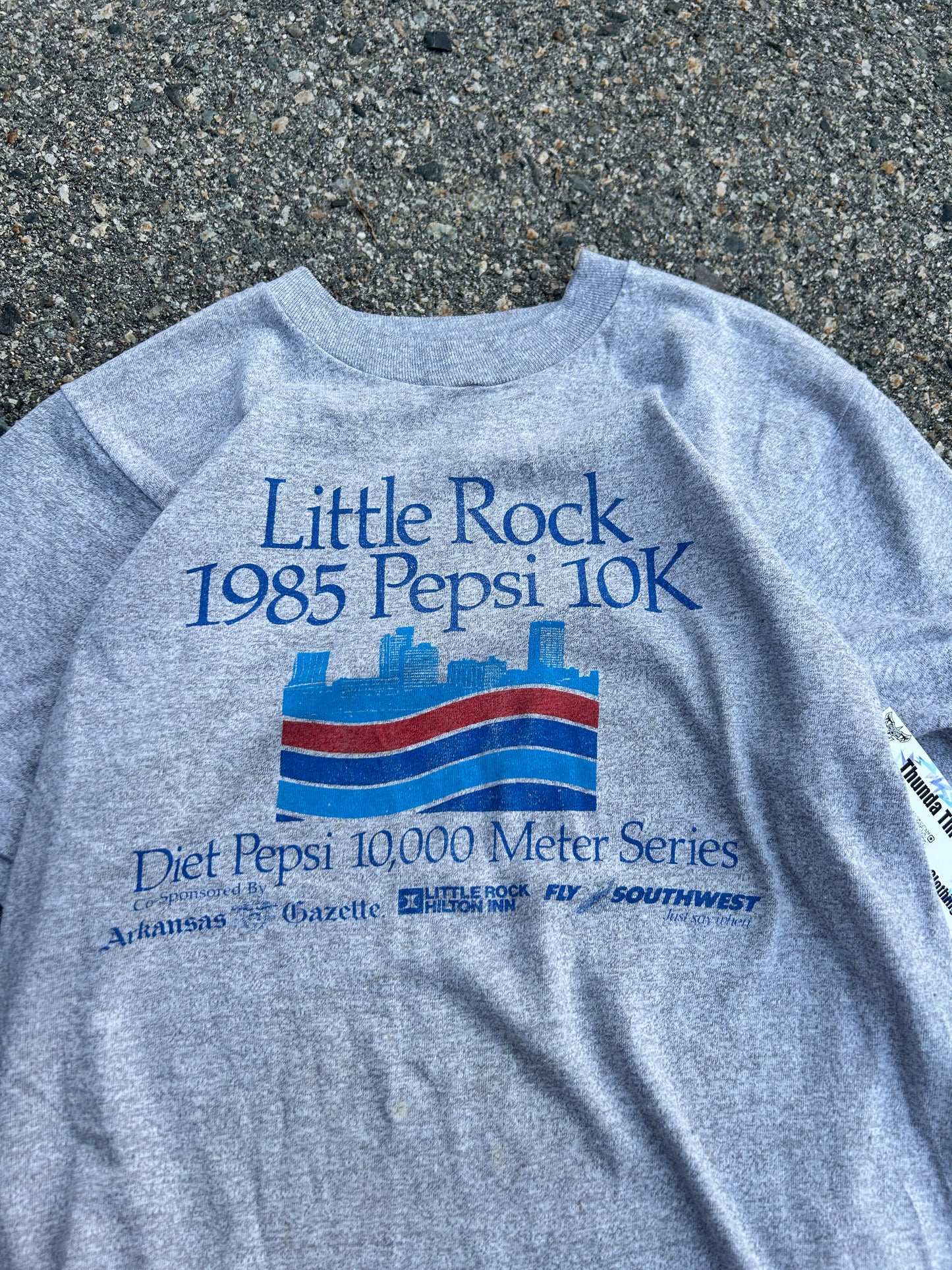 Vintage 1985 Single Stitch Pepsi 10k Tee (M)