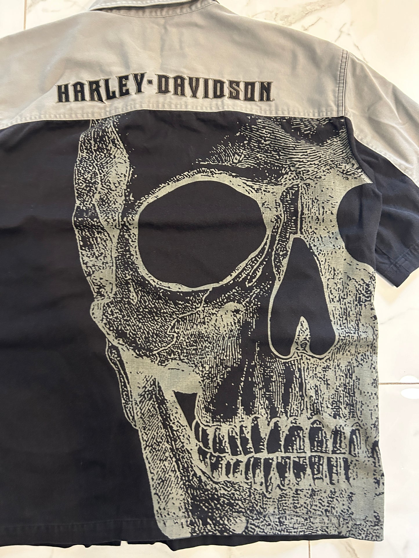 Harley Davidson Skull Button Down Shirt (XL)