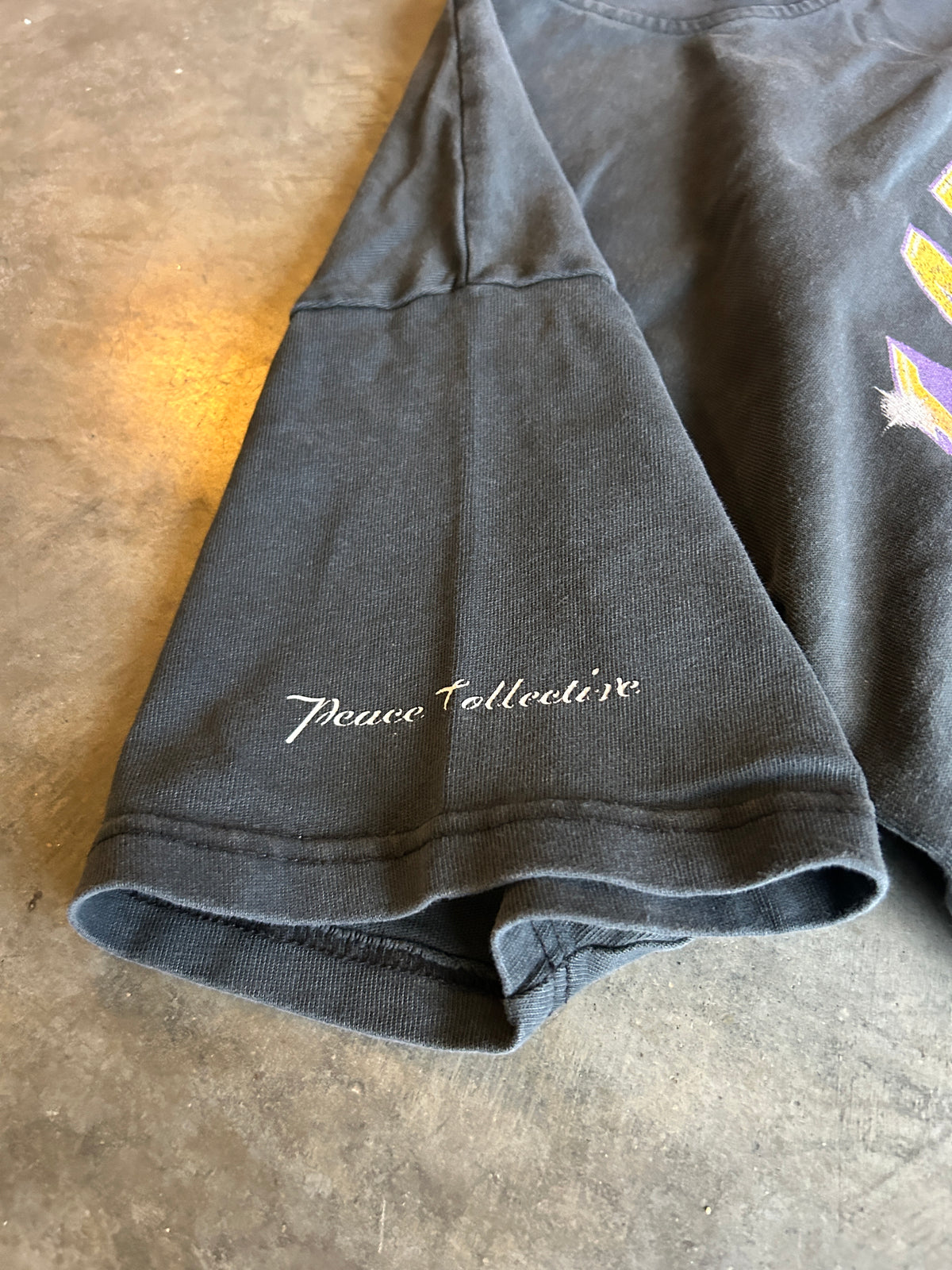Faded Los Angeles Lakers Peace Collective Tee (L)