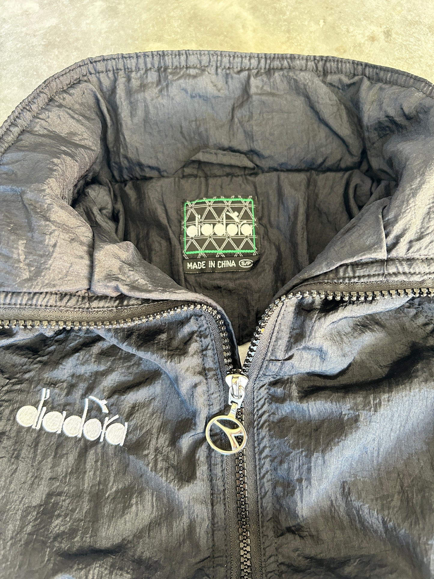 Vintage Diadora Stripe Patterned Windbreaker (L)