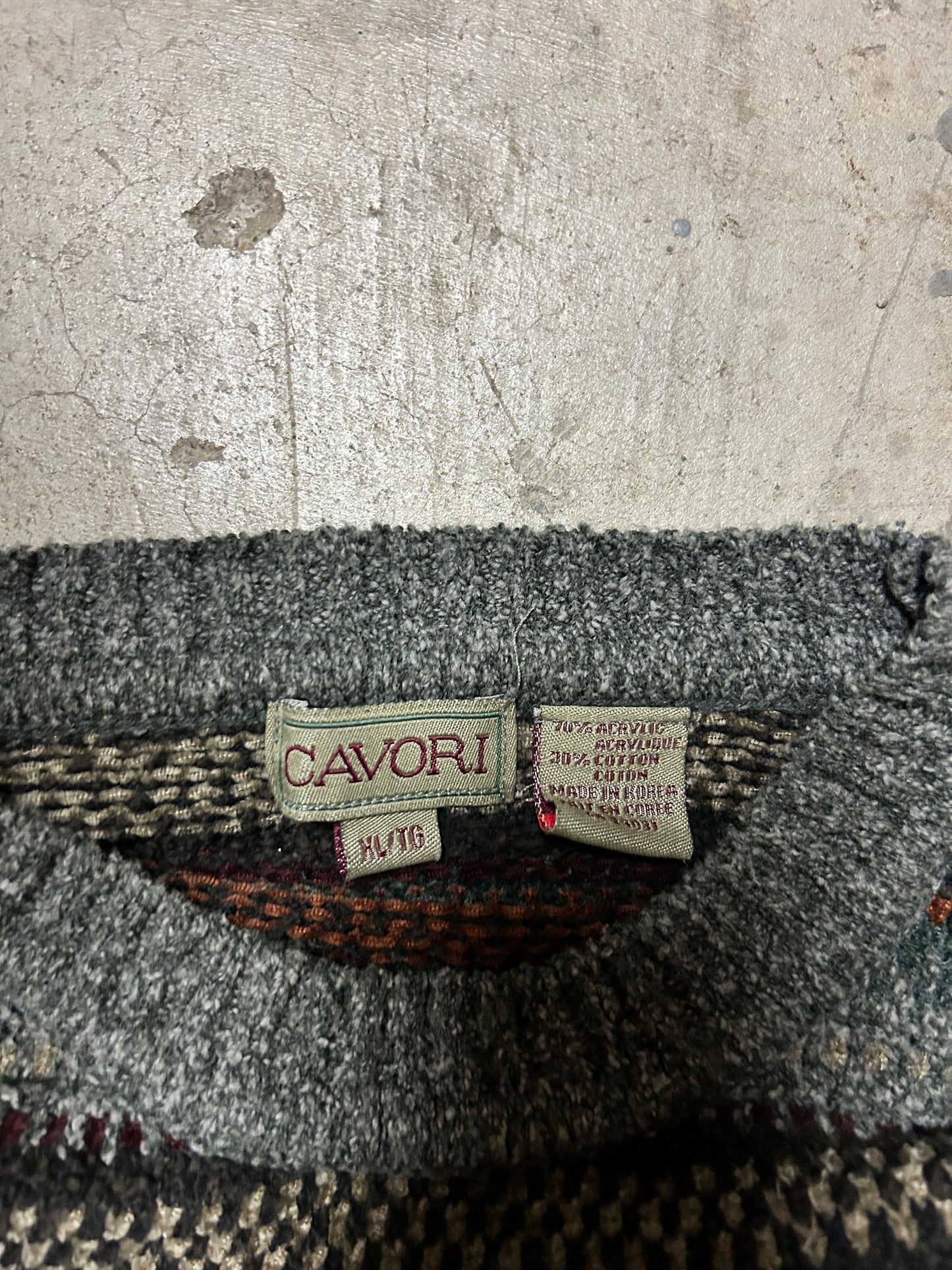 Vintage Cavori Patterned Knit Sweater (XL)