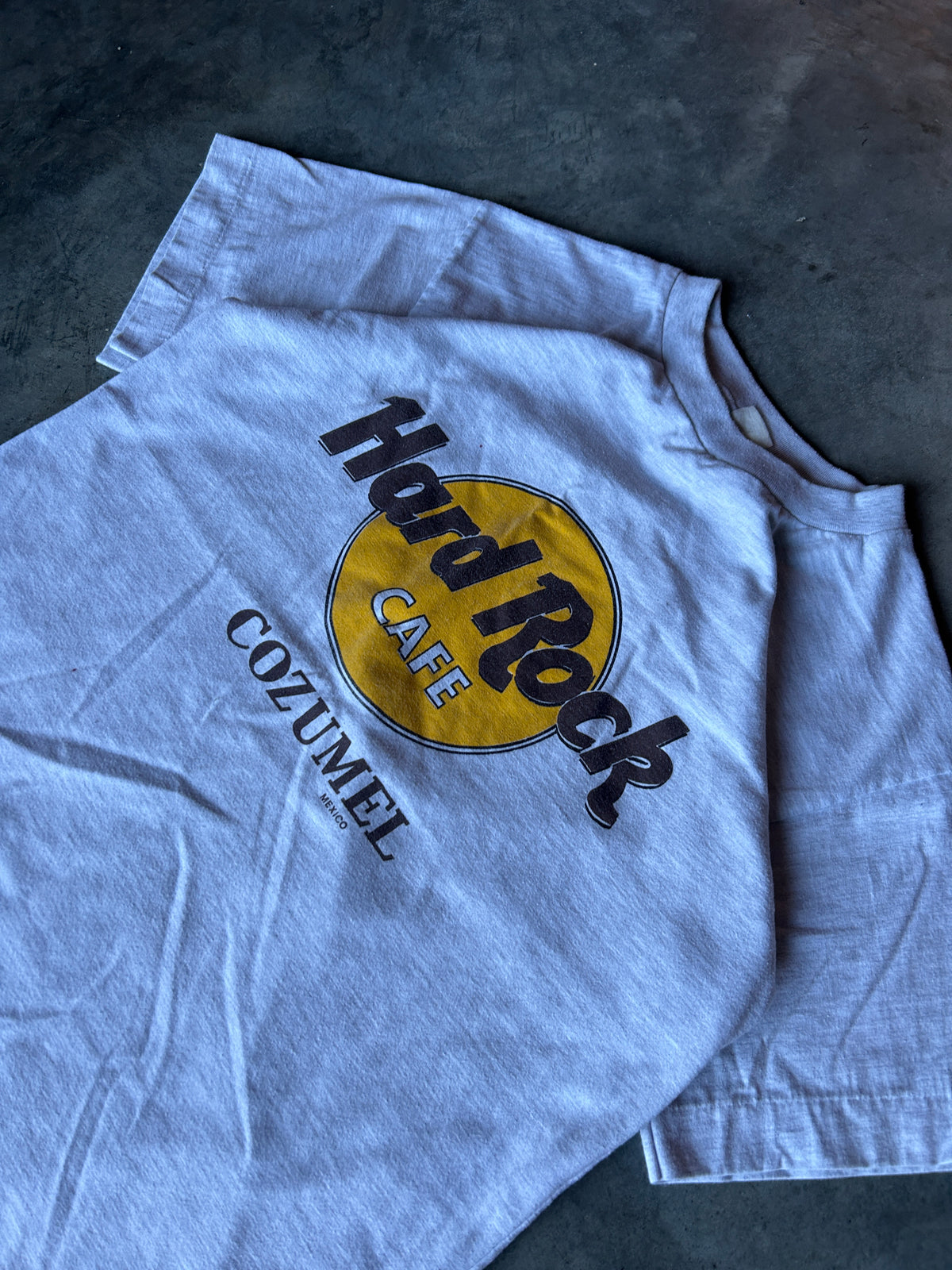 Vintage Hard Rock Cafe Cozumel Tee (L)