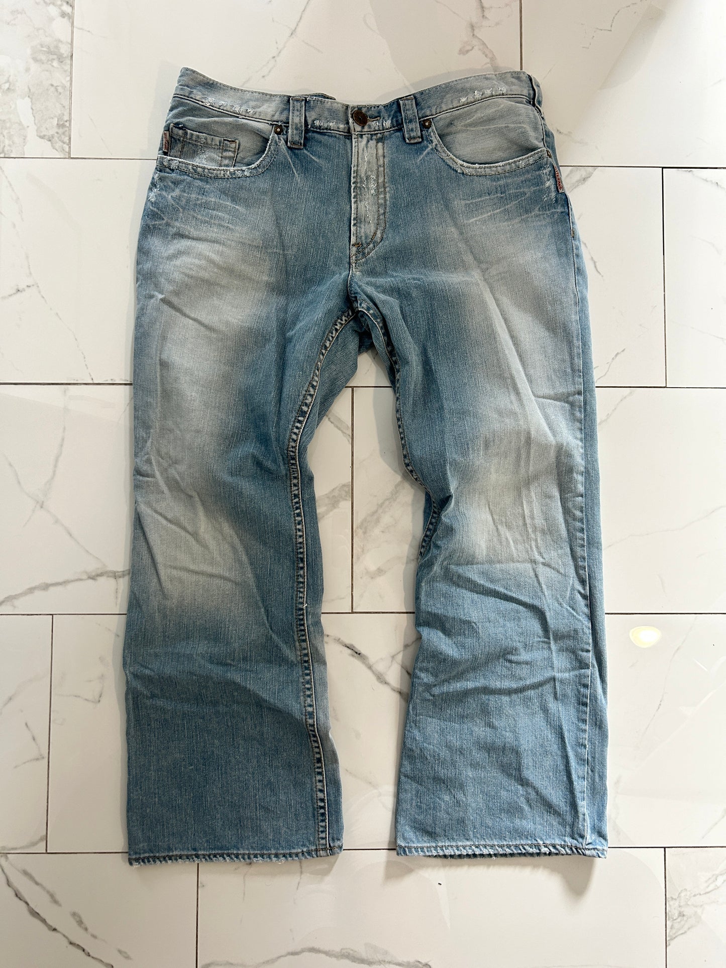 Vintage Silver Acidwash Bootcut Jeans (fit 36x32)