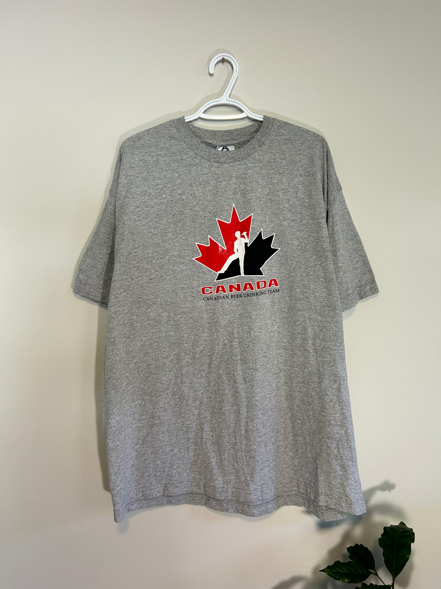 Canada Beer Humour Tee (2XL)