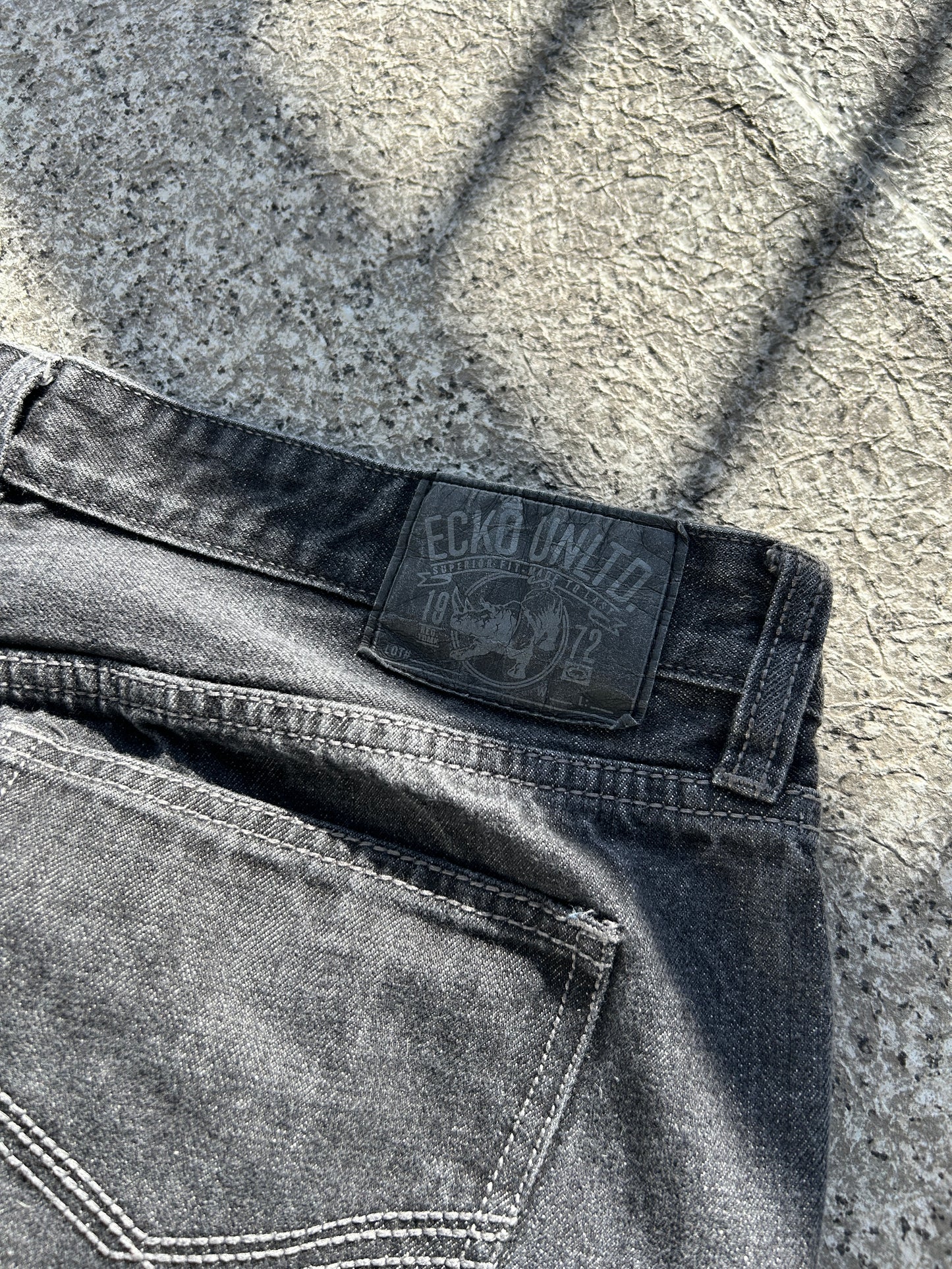 Y2K Ecko Unltd Black Jeans (38x32)