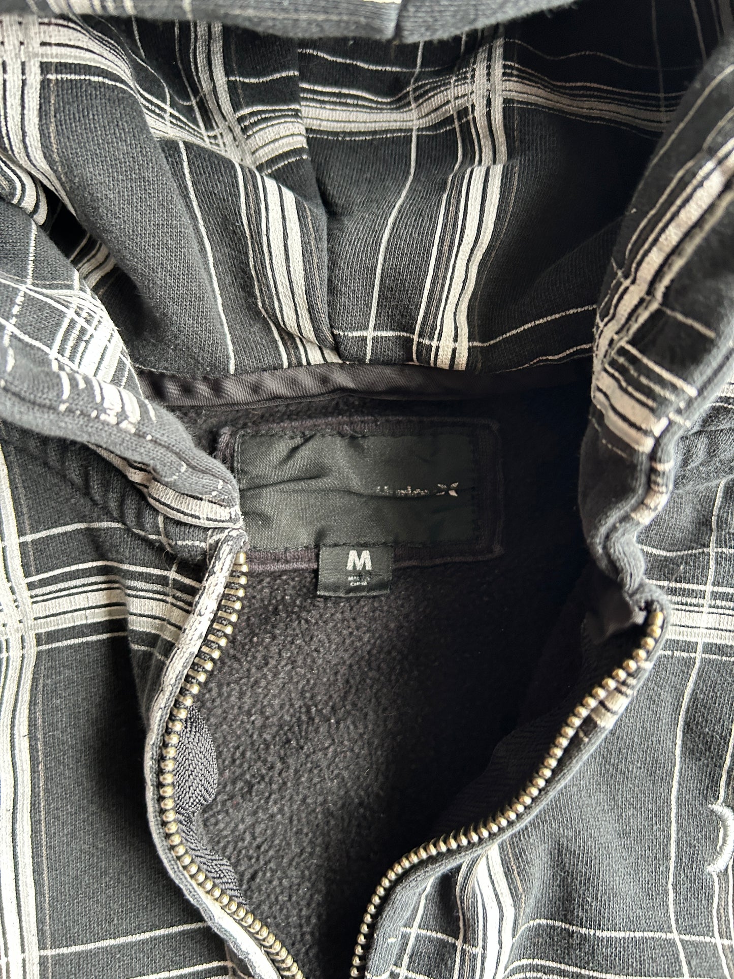 Y2K Hurley Black & White Plaid Striped Zip Hoodie (M)