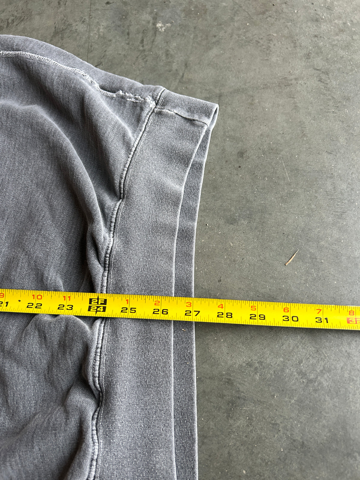 Grey Stonewash Kelowna Rockets Quarterzip (L)