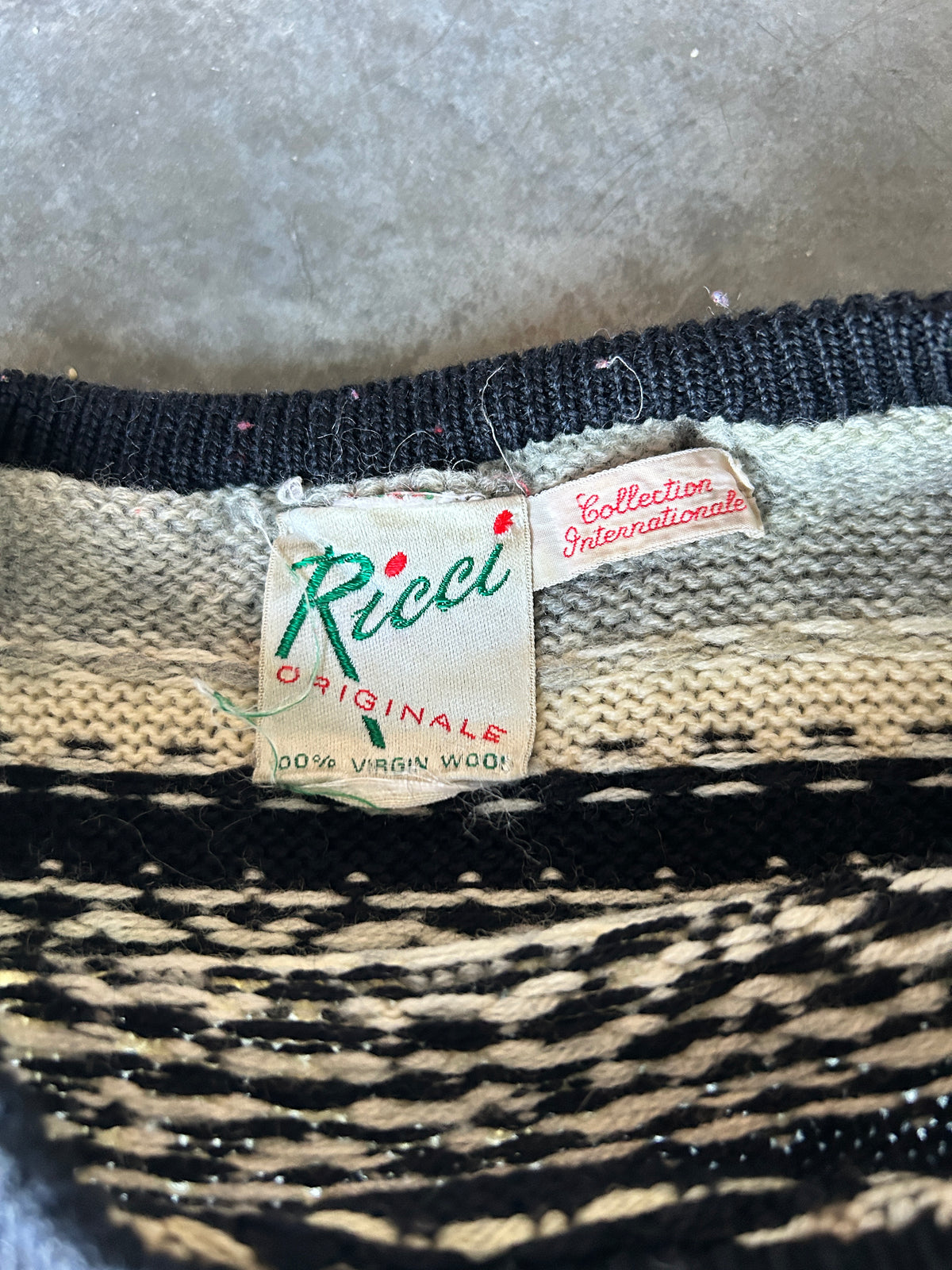 Ricci Virgin Wool Patterned Knit Sweater (XL)