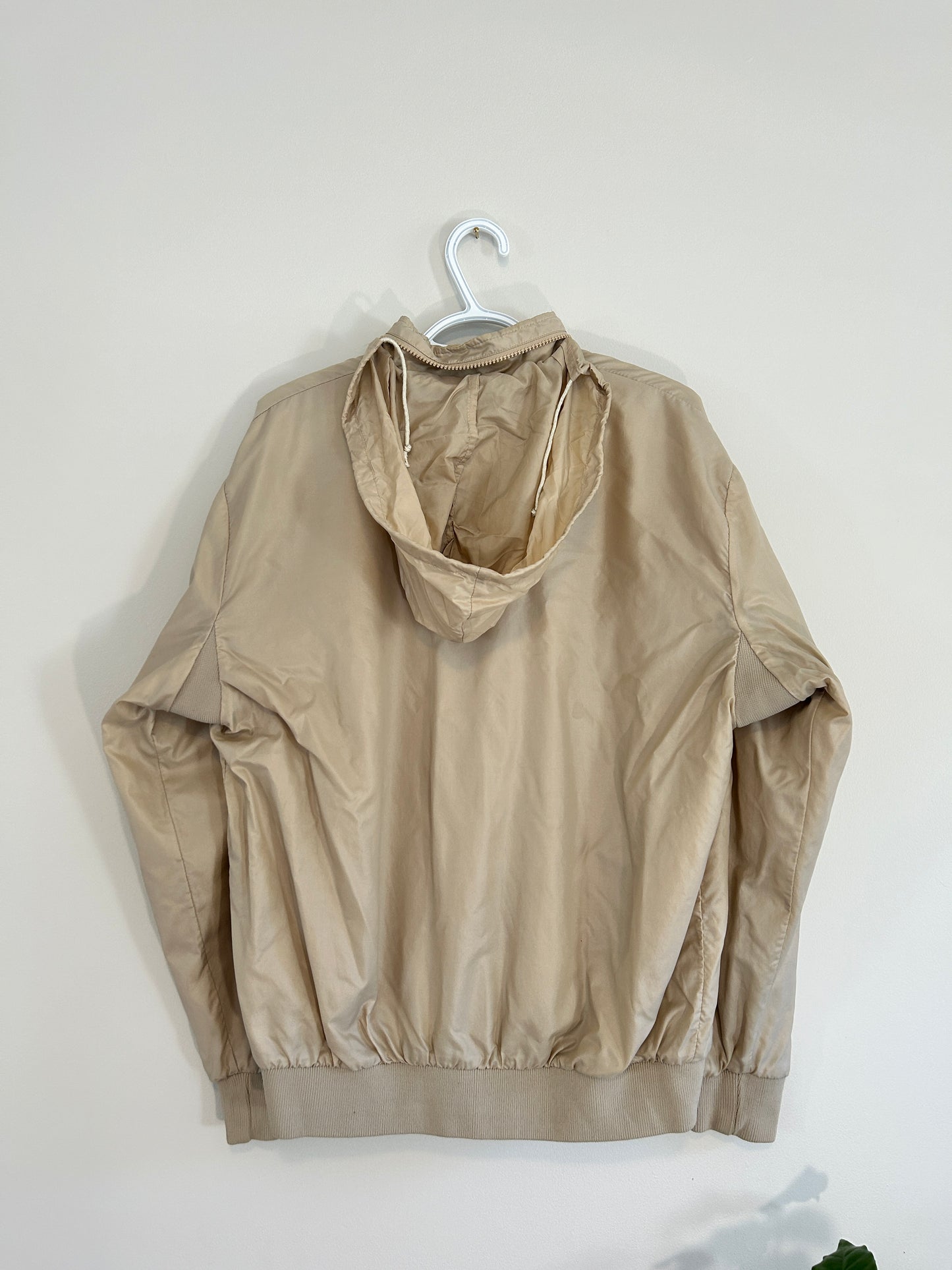 Morningstar Windbreaker (M)