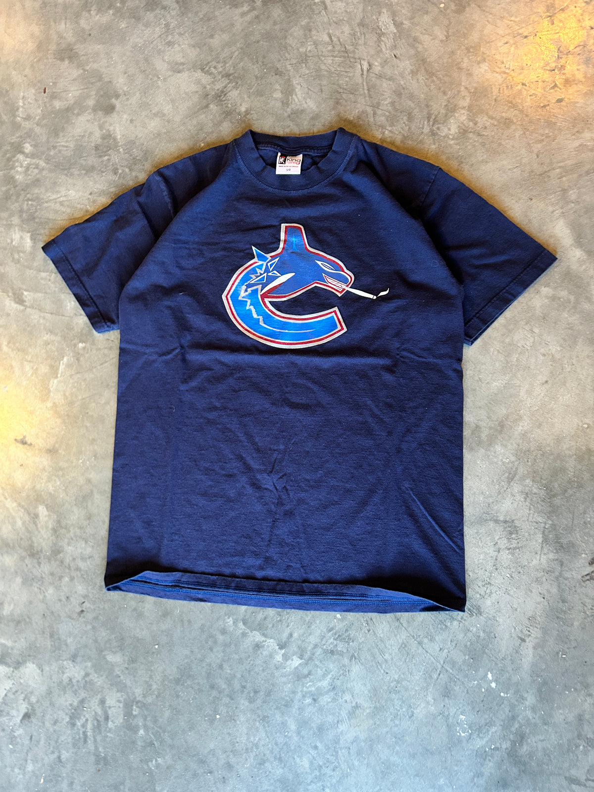 Vancouver Canucks Smokin’ Orca Tee (L)